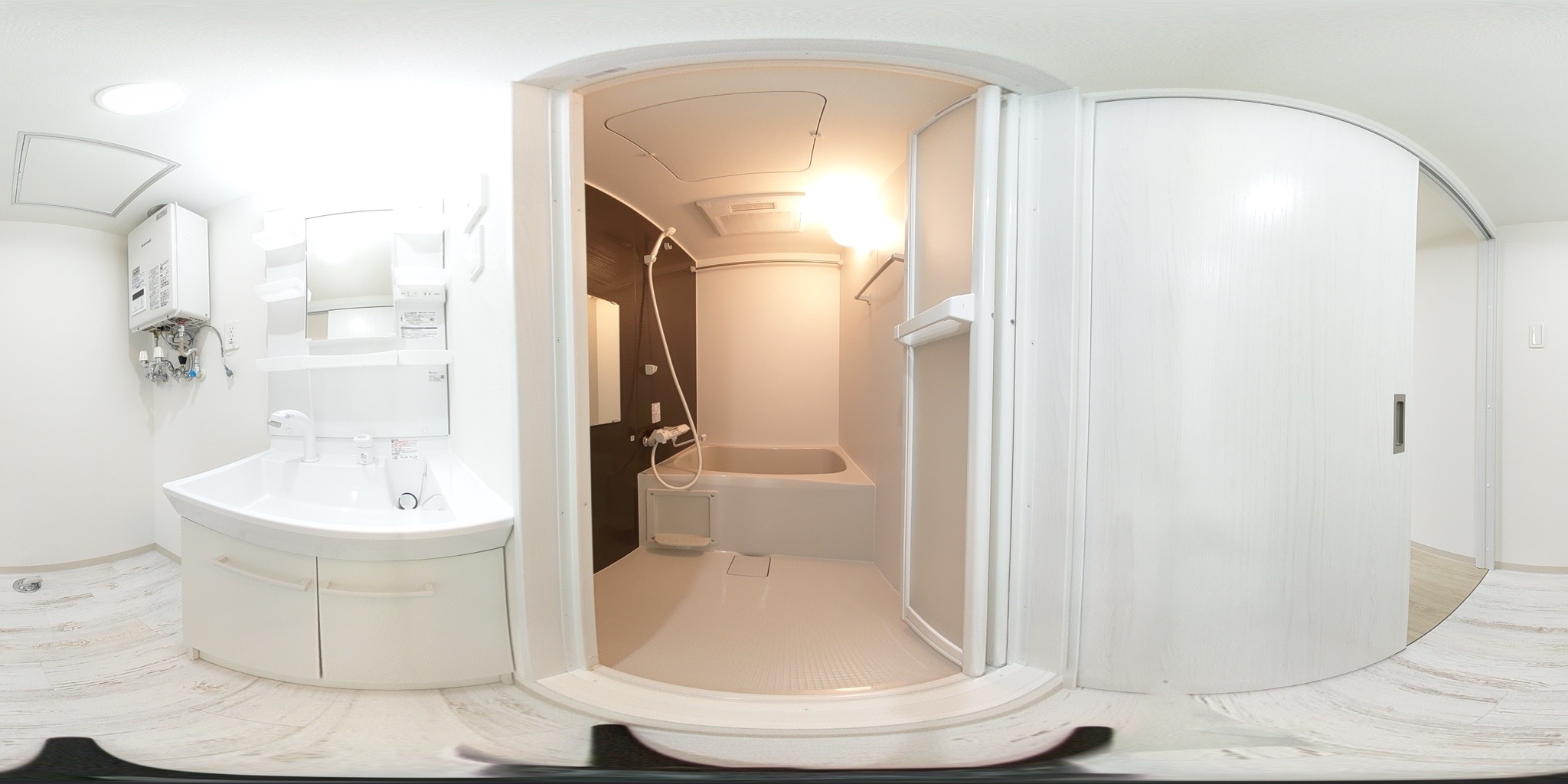 バス・シャワールーム