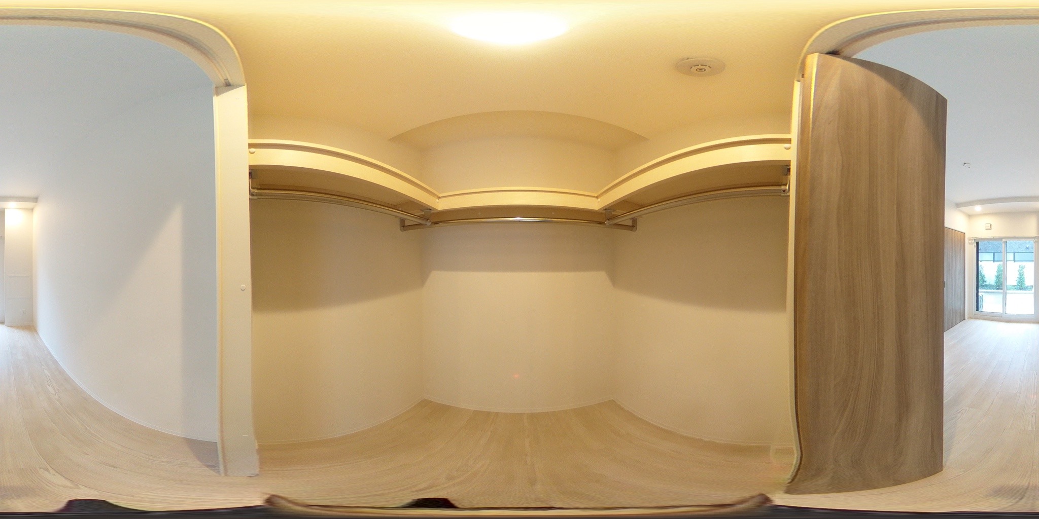 ウォークインクローゼット