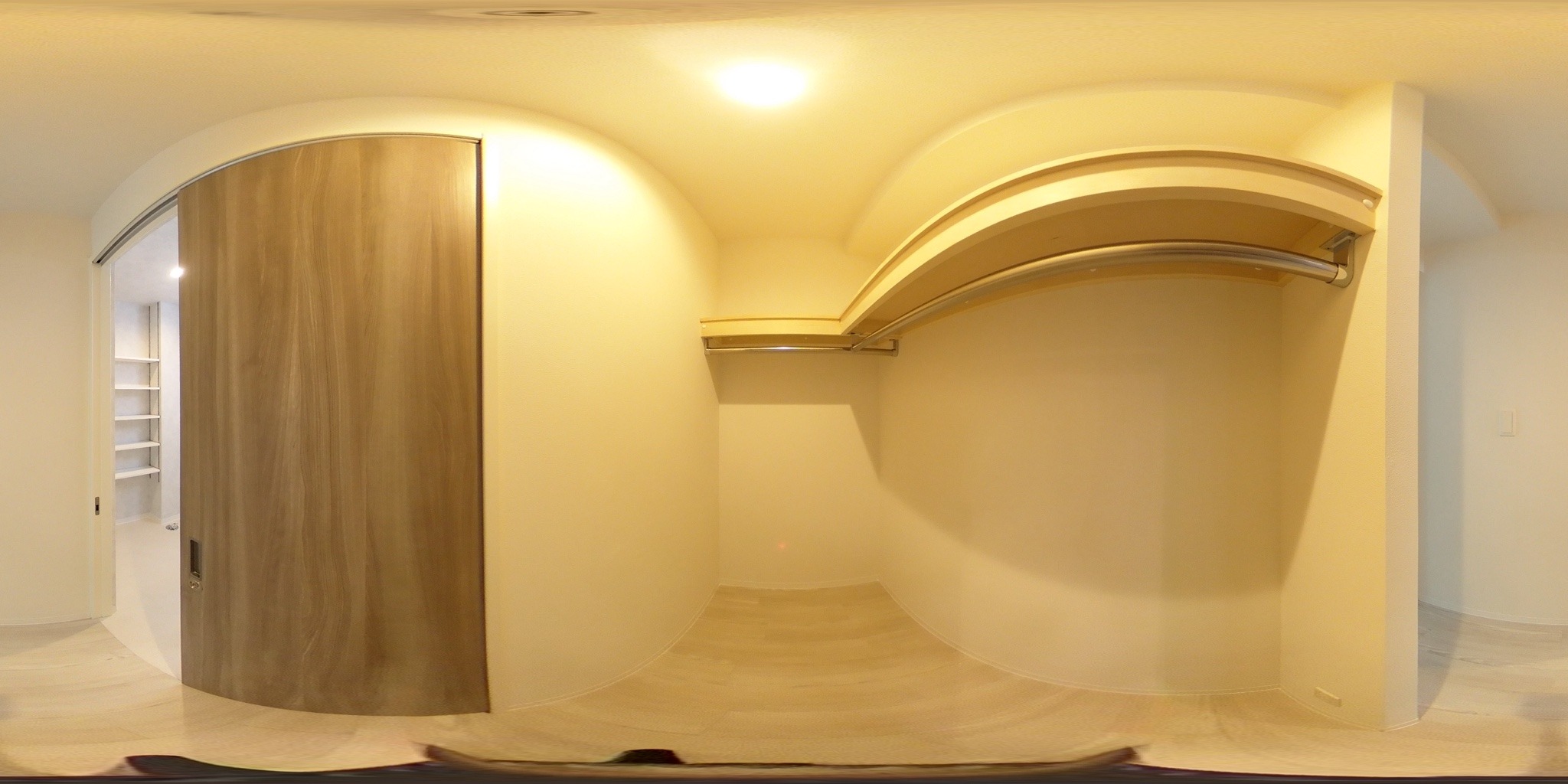 ウォークインクローゼット