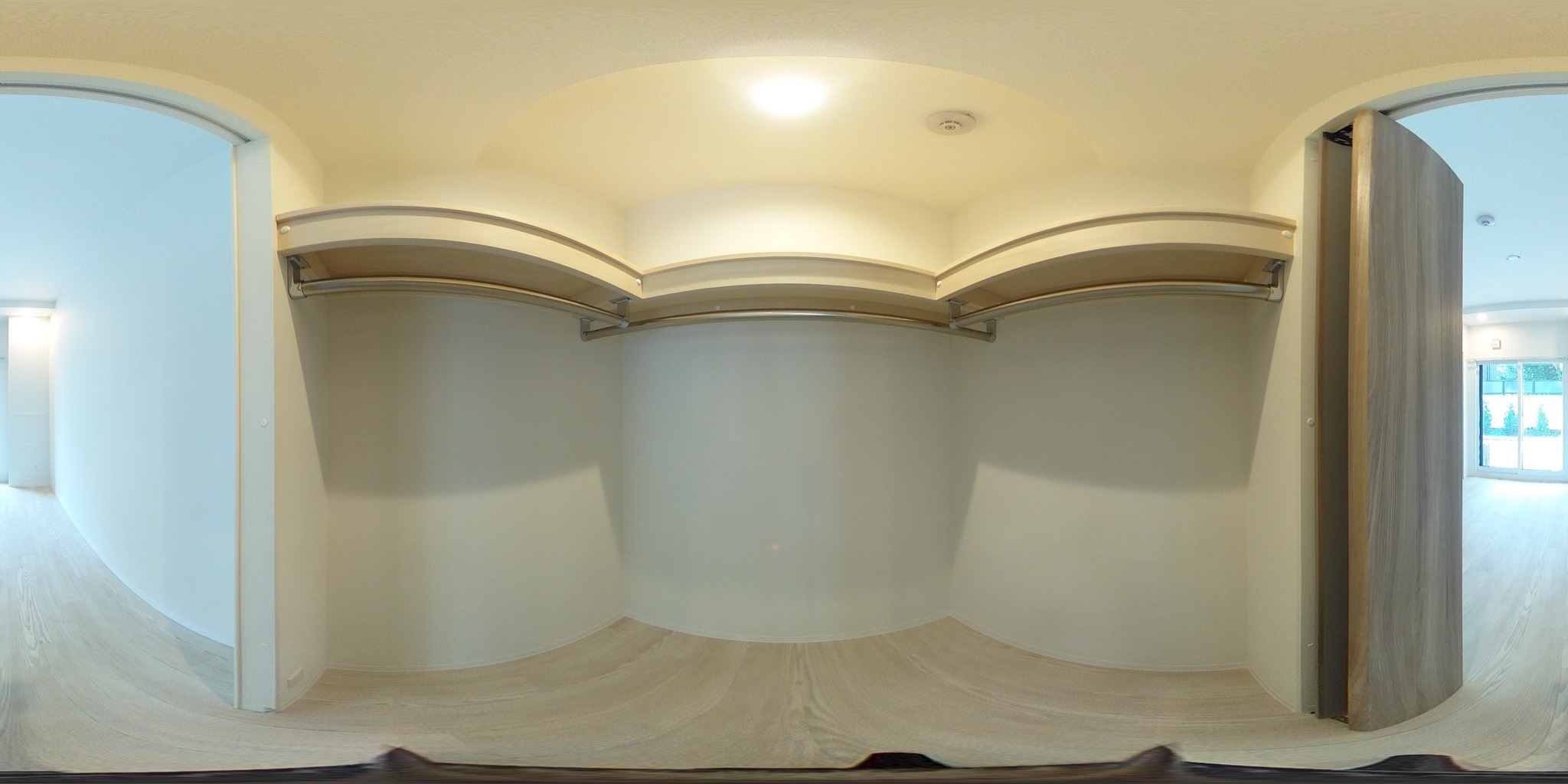 ウォークインクローゼット