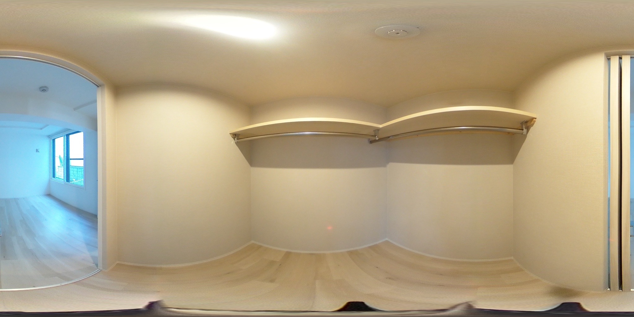 ウォークインクローゼット