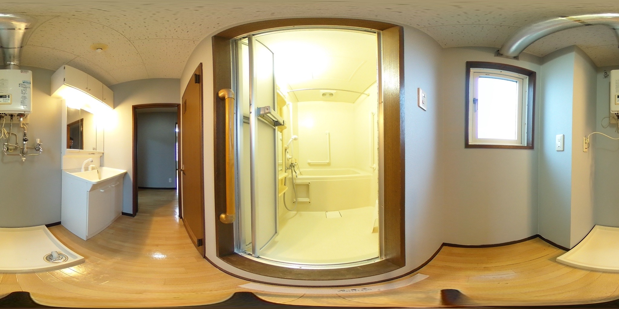 バス・シャワールーム