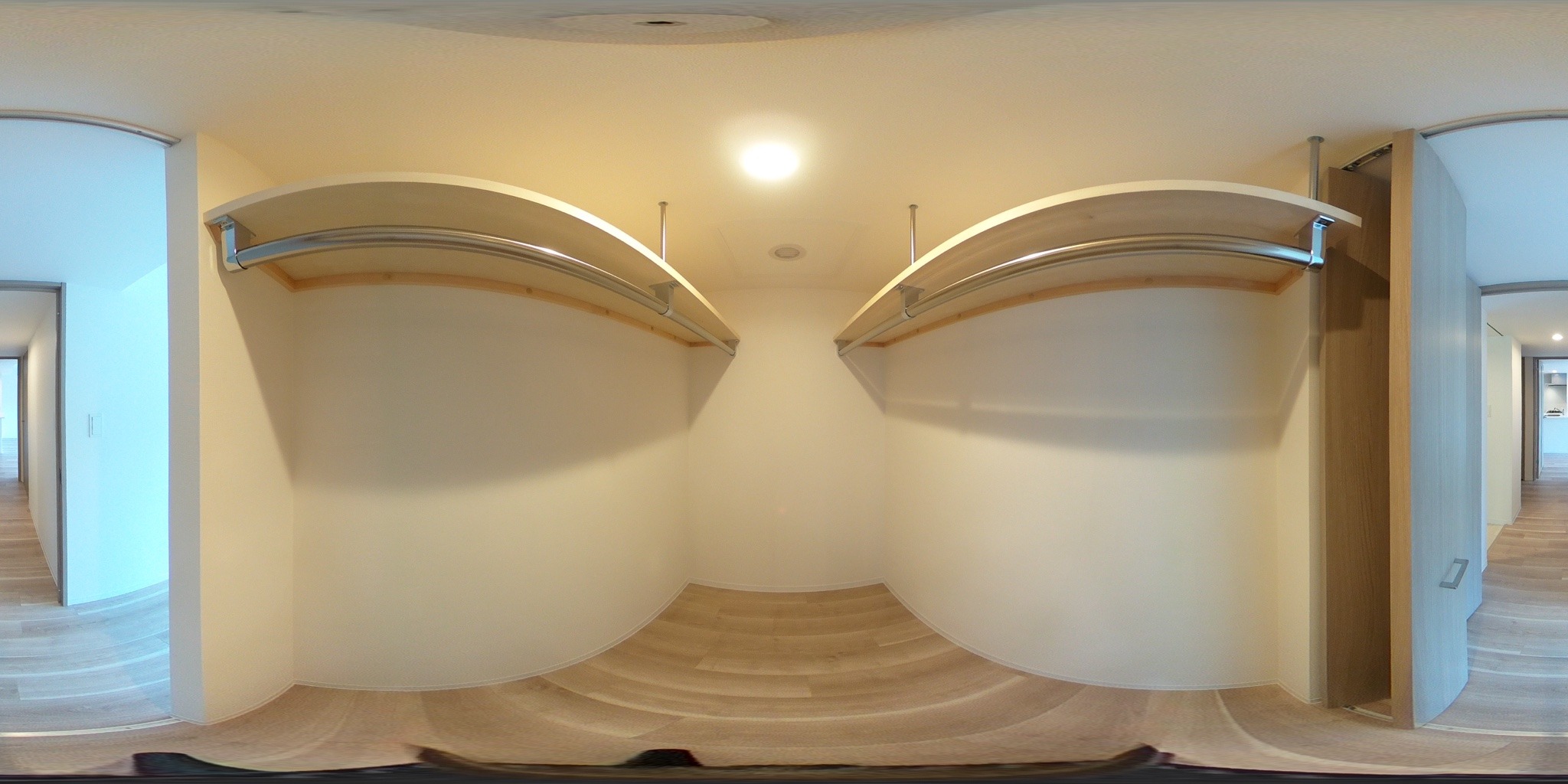 ウォークインクローゼット