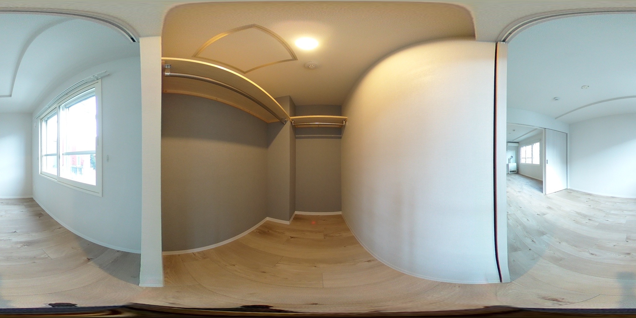 ウォークインクローゼット