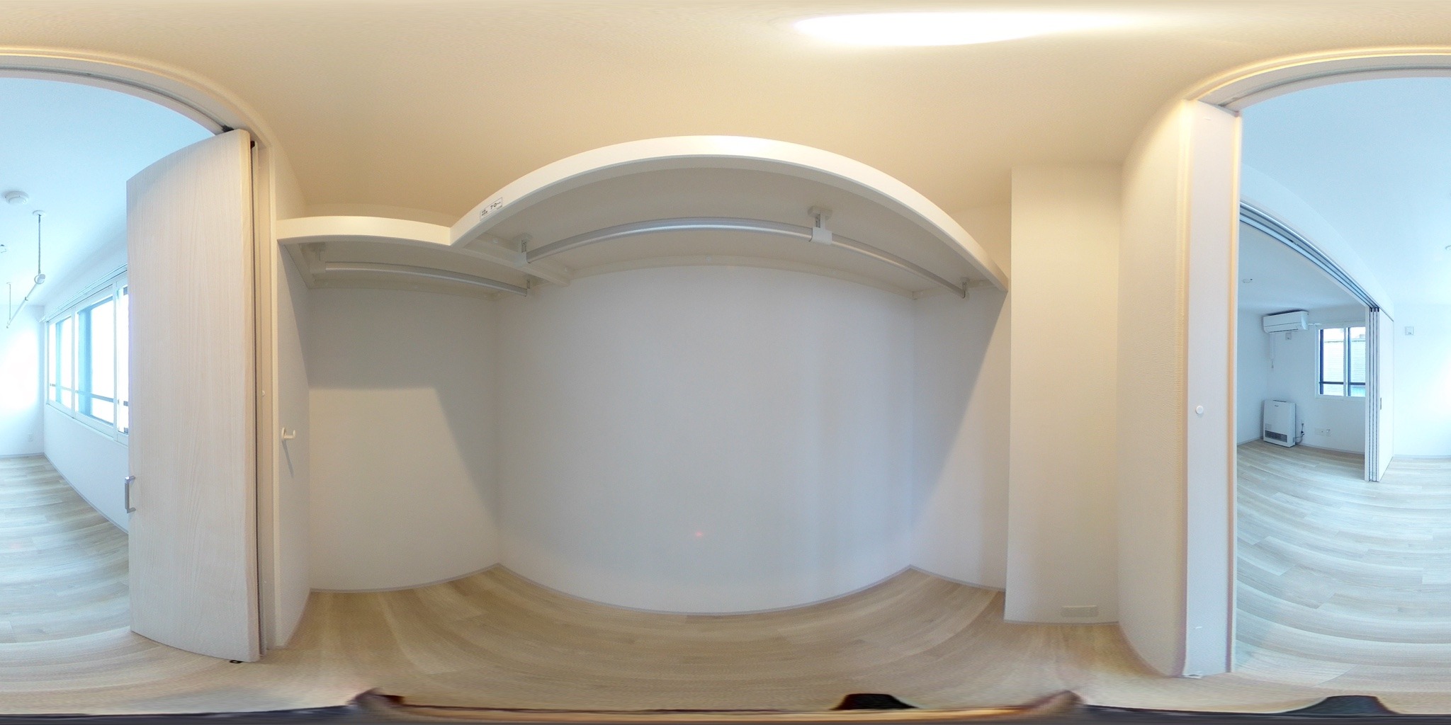 ウォークインクローゼット