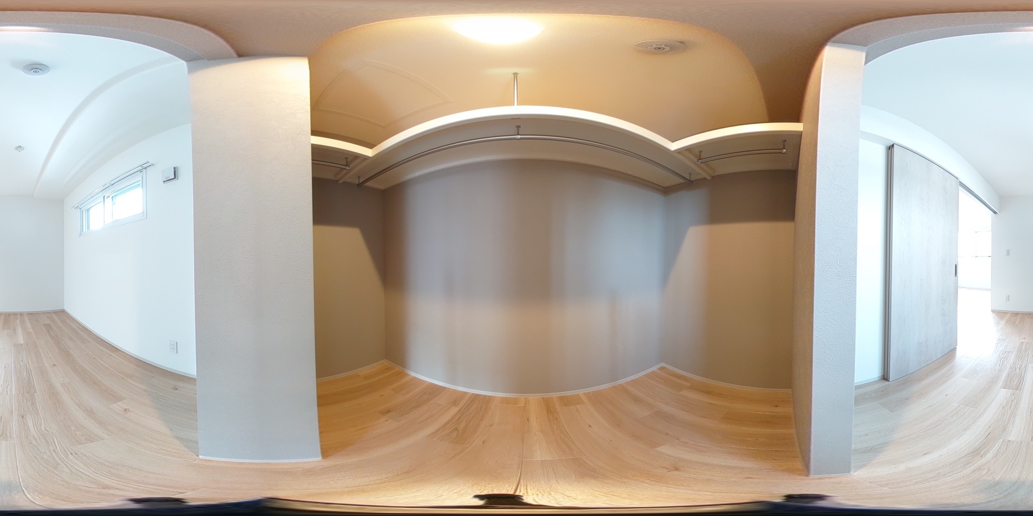 ウォークインクローゼット