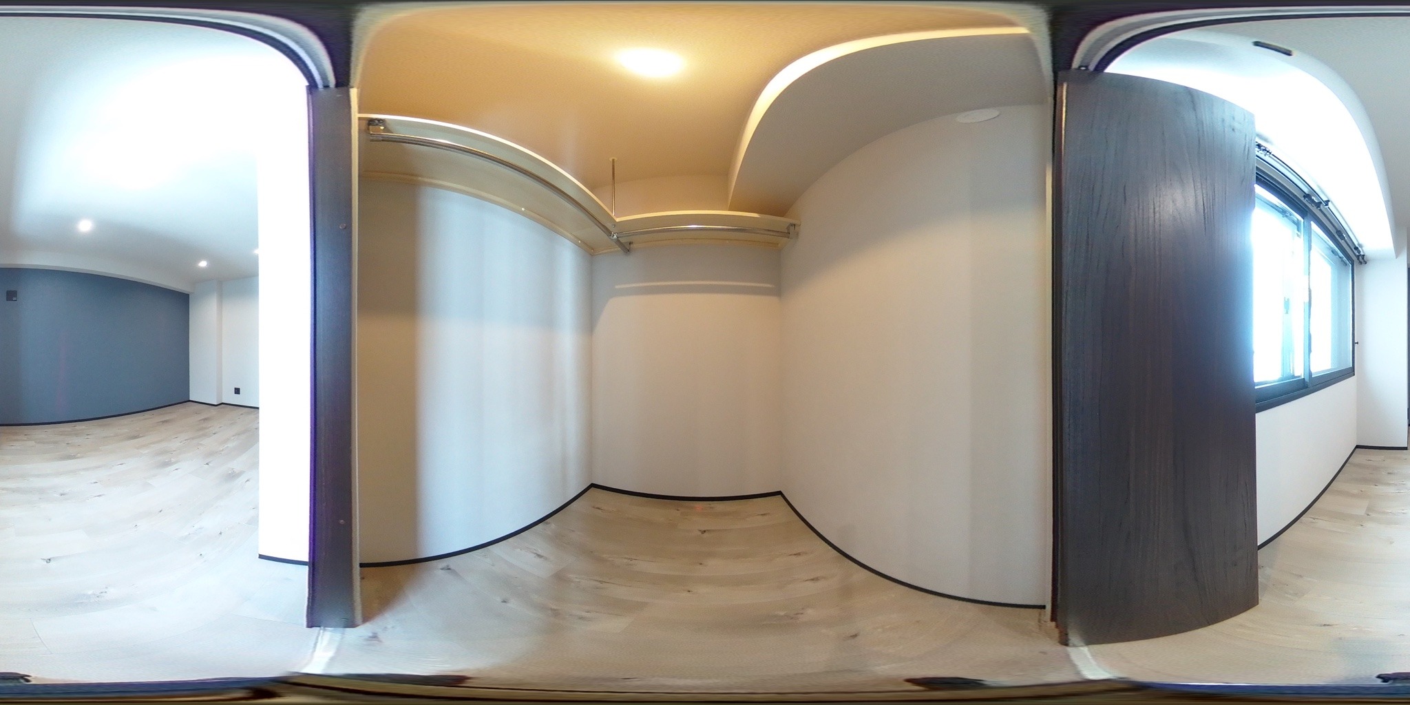 ウォークインクローゼット