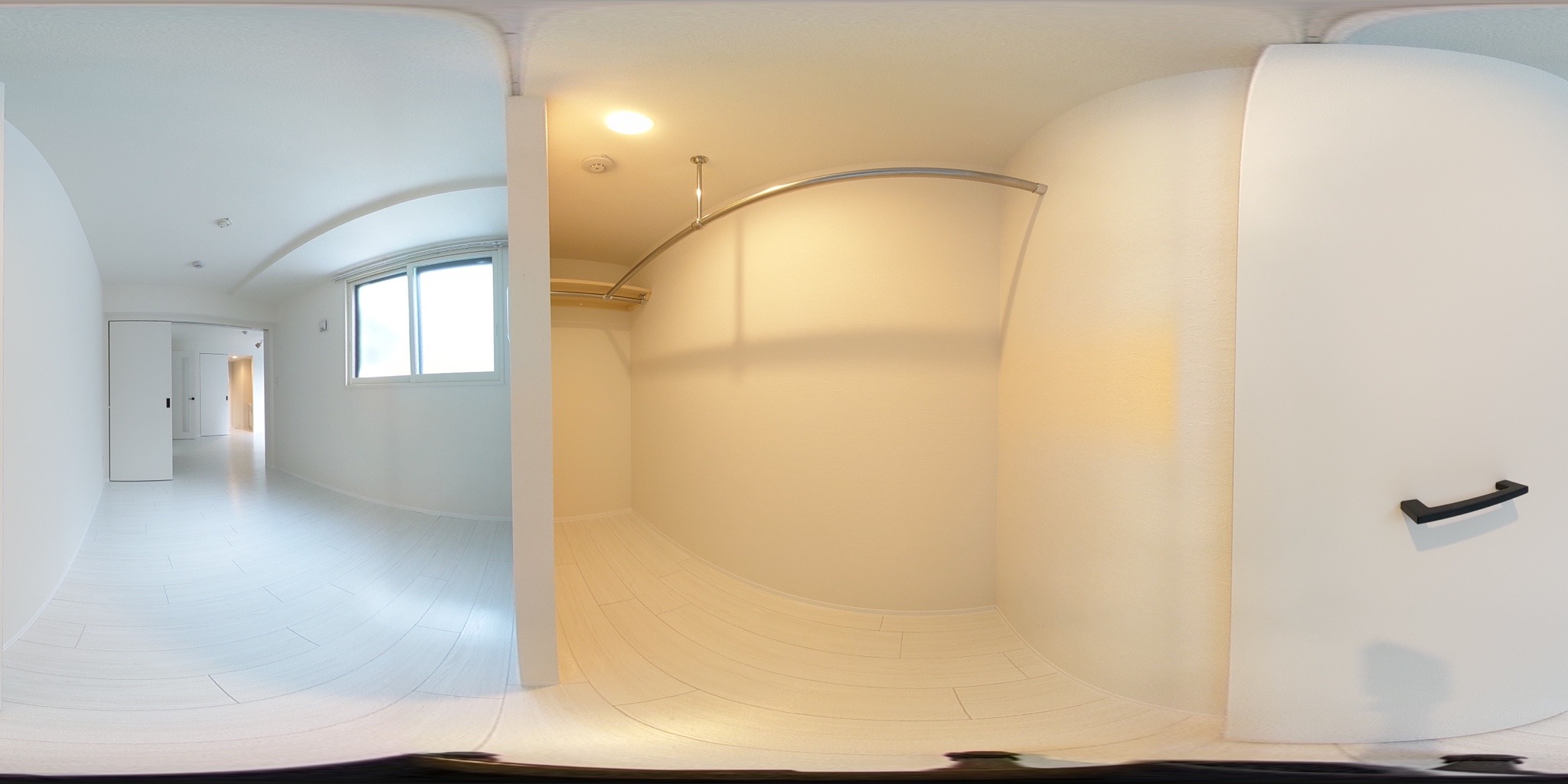 ウォークインクローゼット