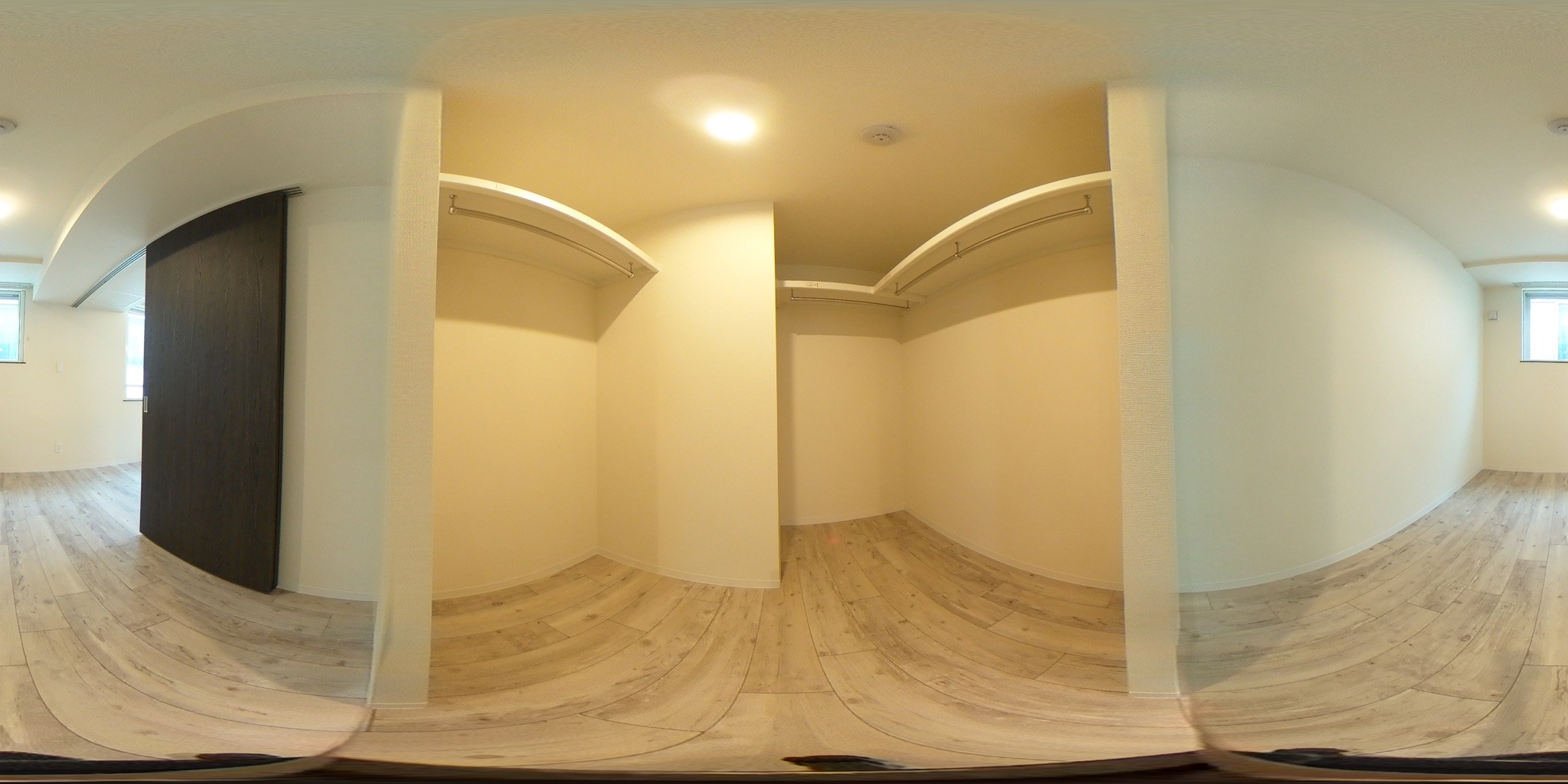 ウォークインクローゼット