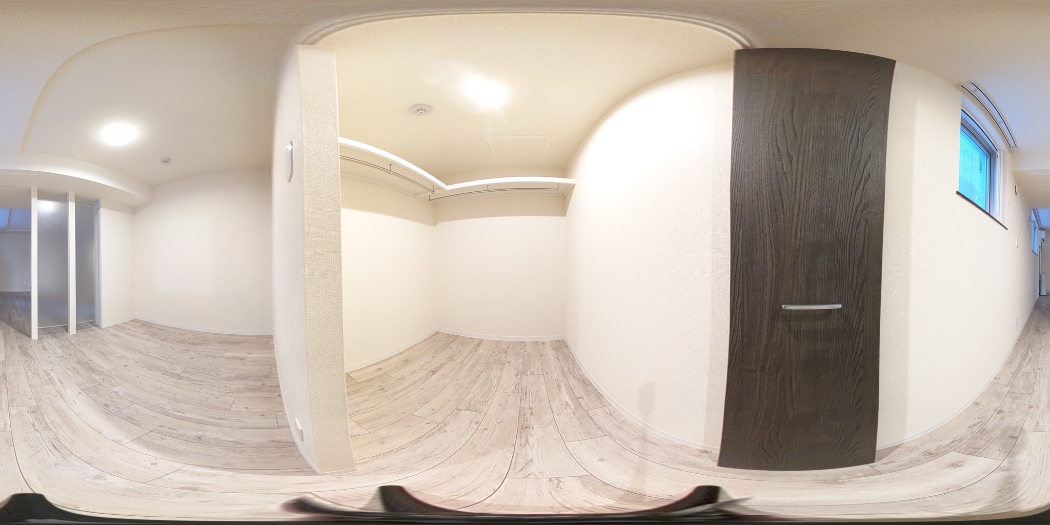 ウォークインクローゼット