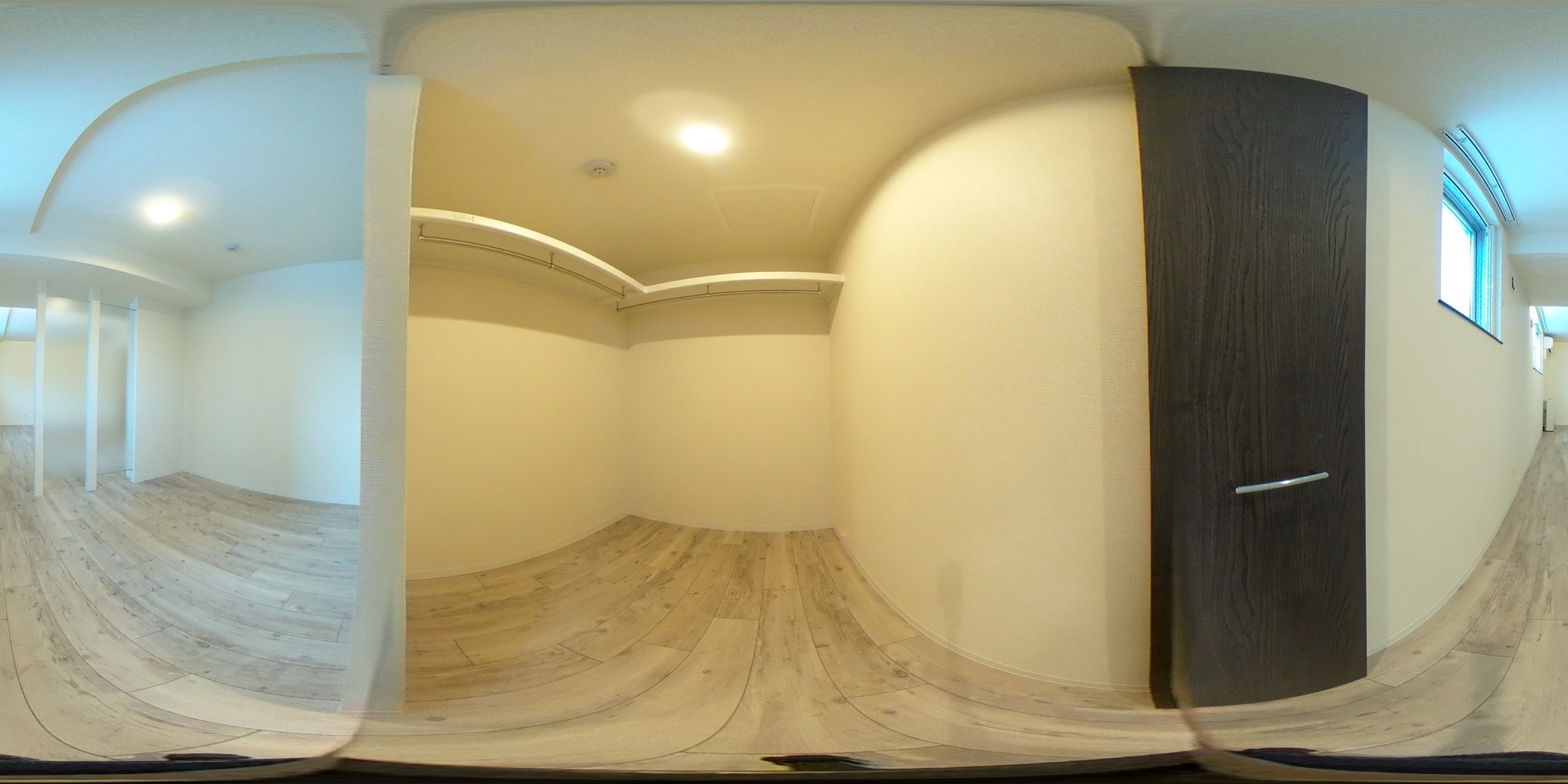 ウォークインクローゼット