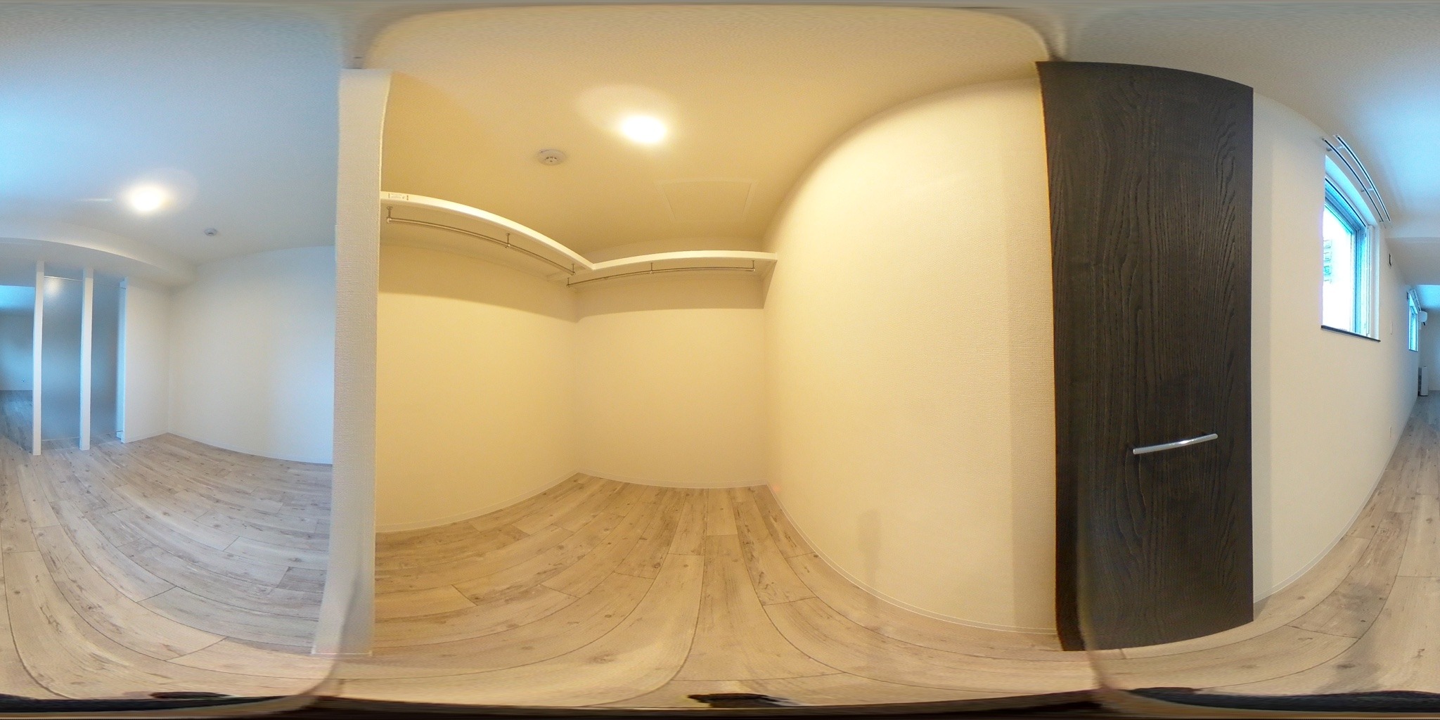 ウォークインクローゼット