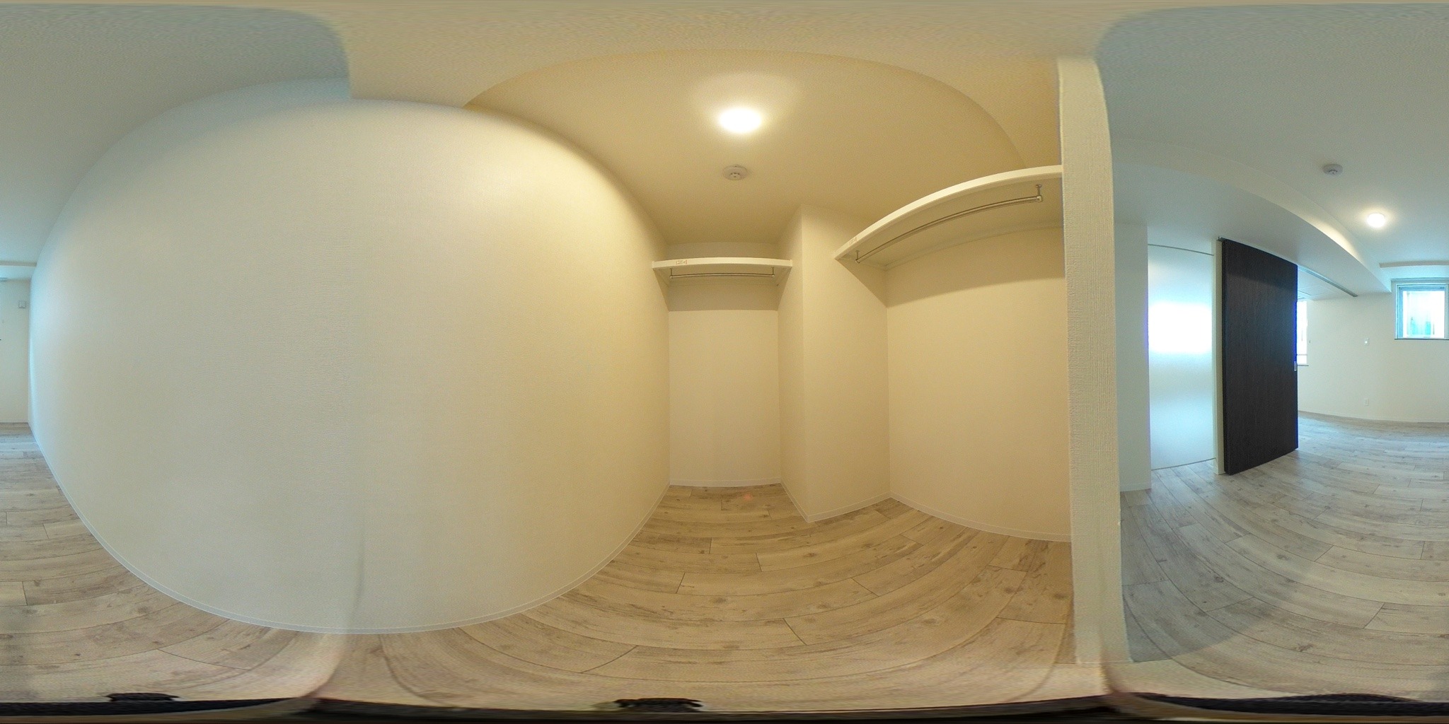 ウォークインクローゼット