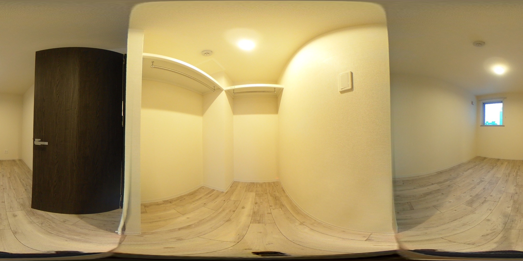 ウォークインクローゼット