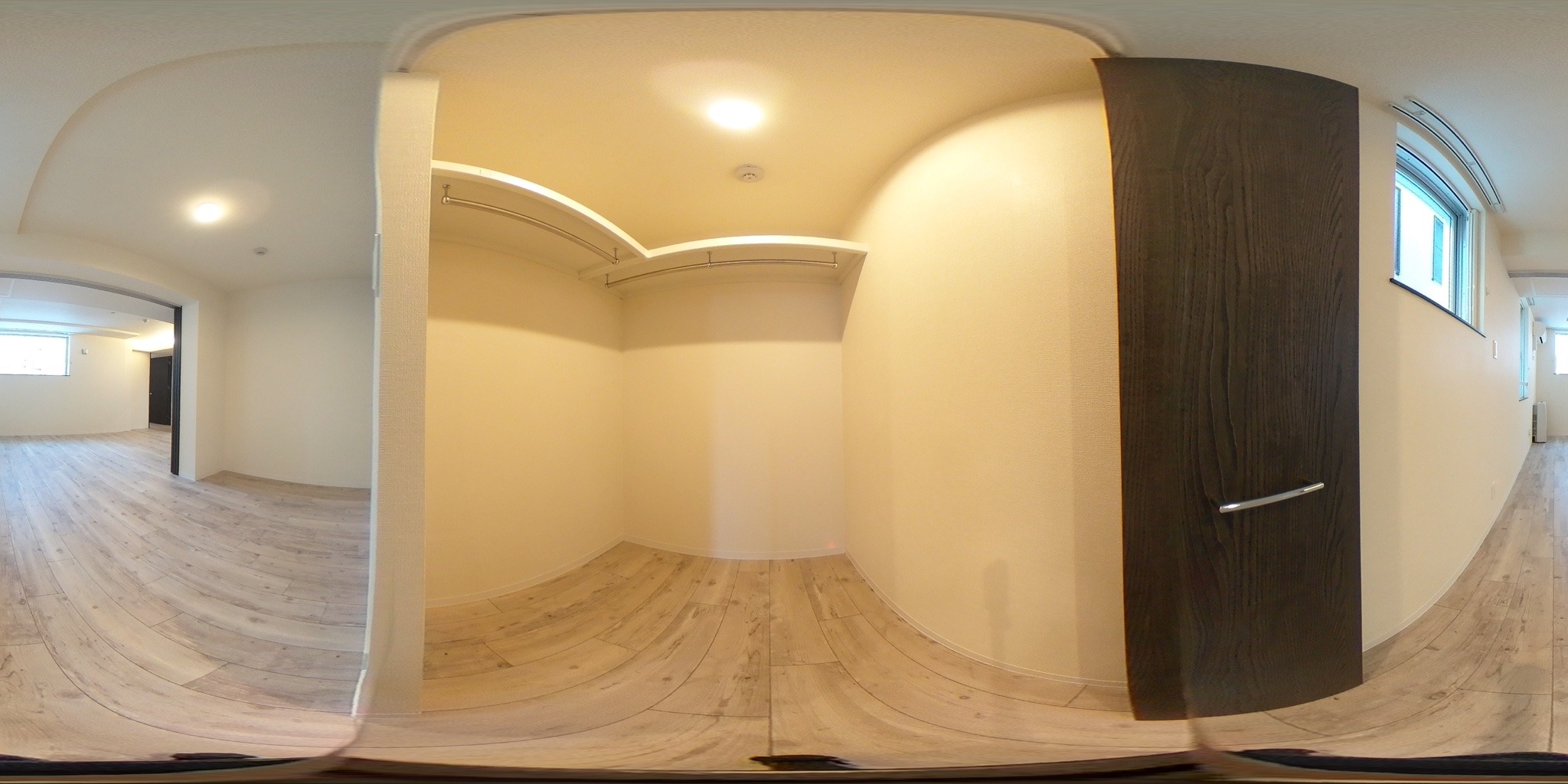 ウォークインクローゼット