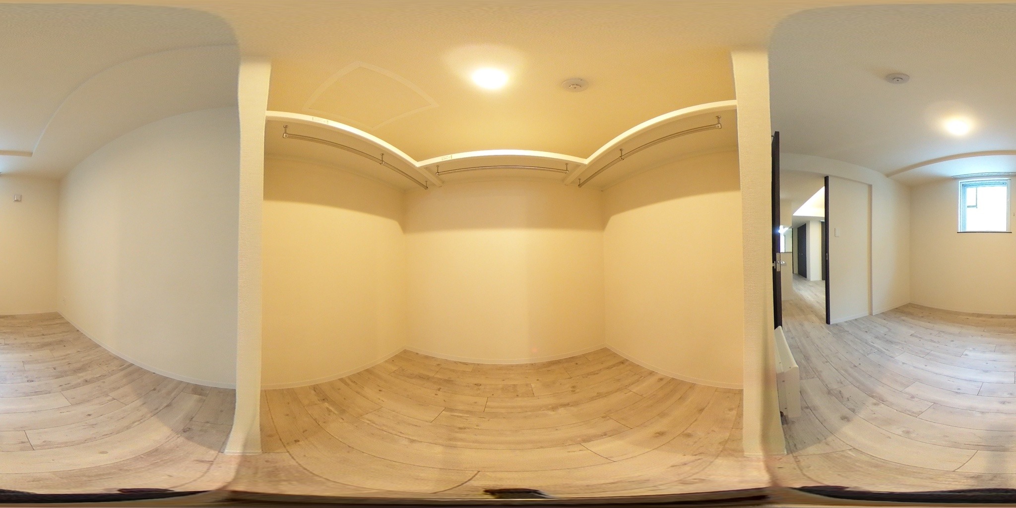 ウォークインクローゼット