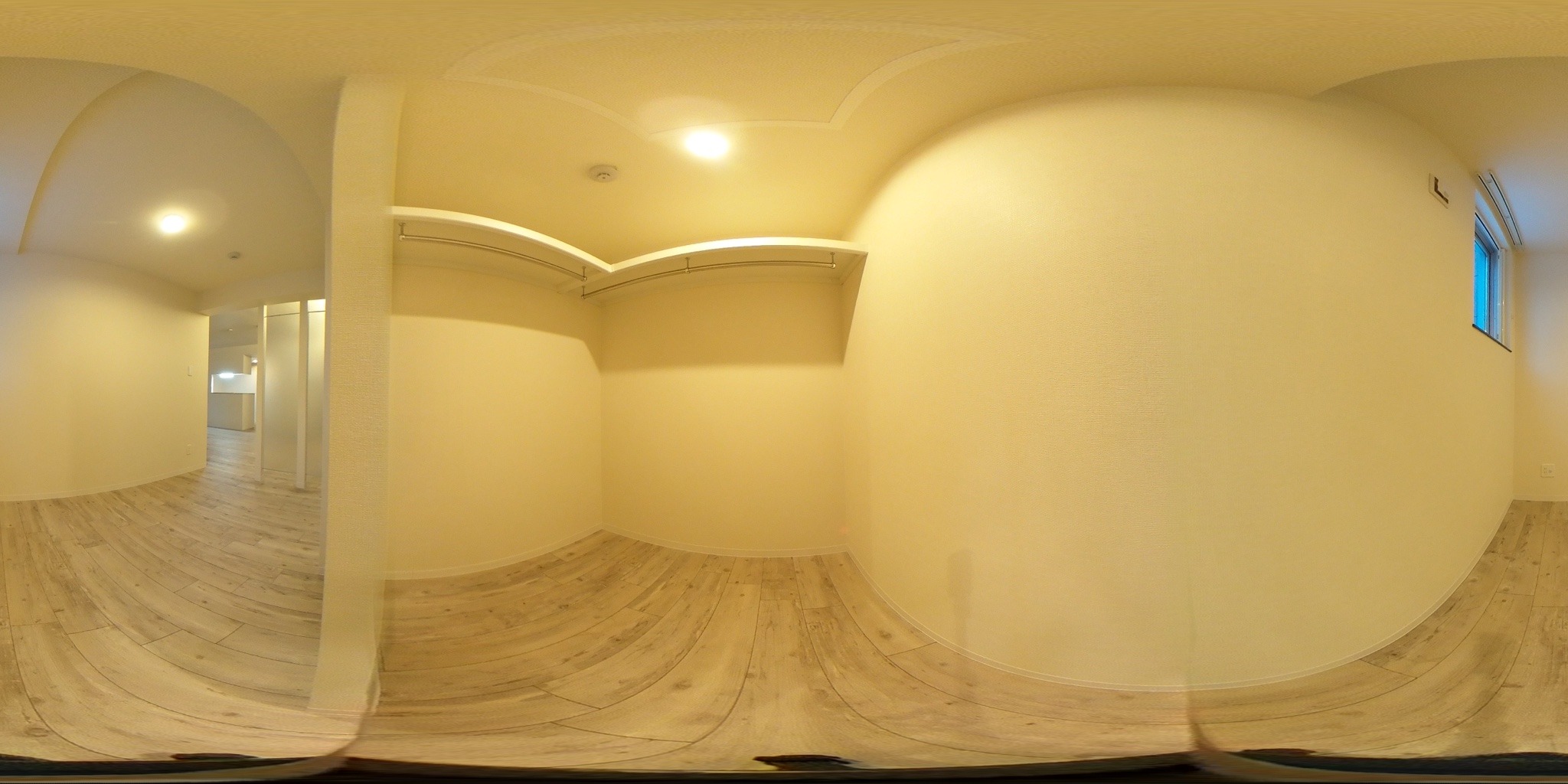 ウォークインクローゼット