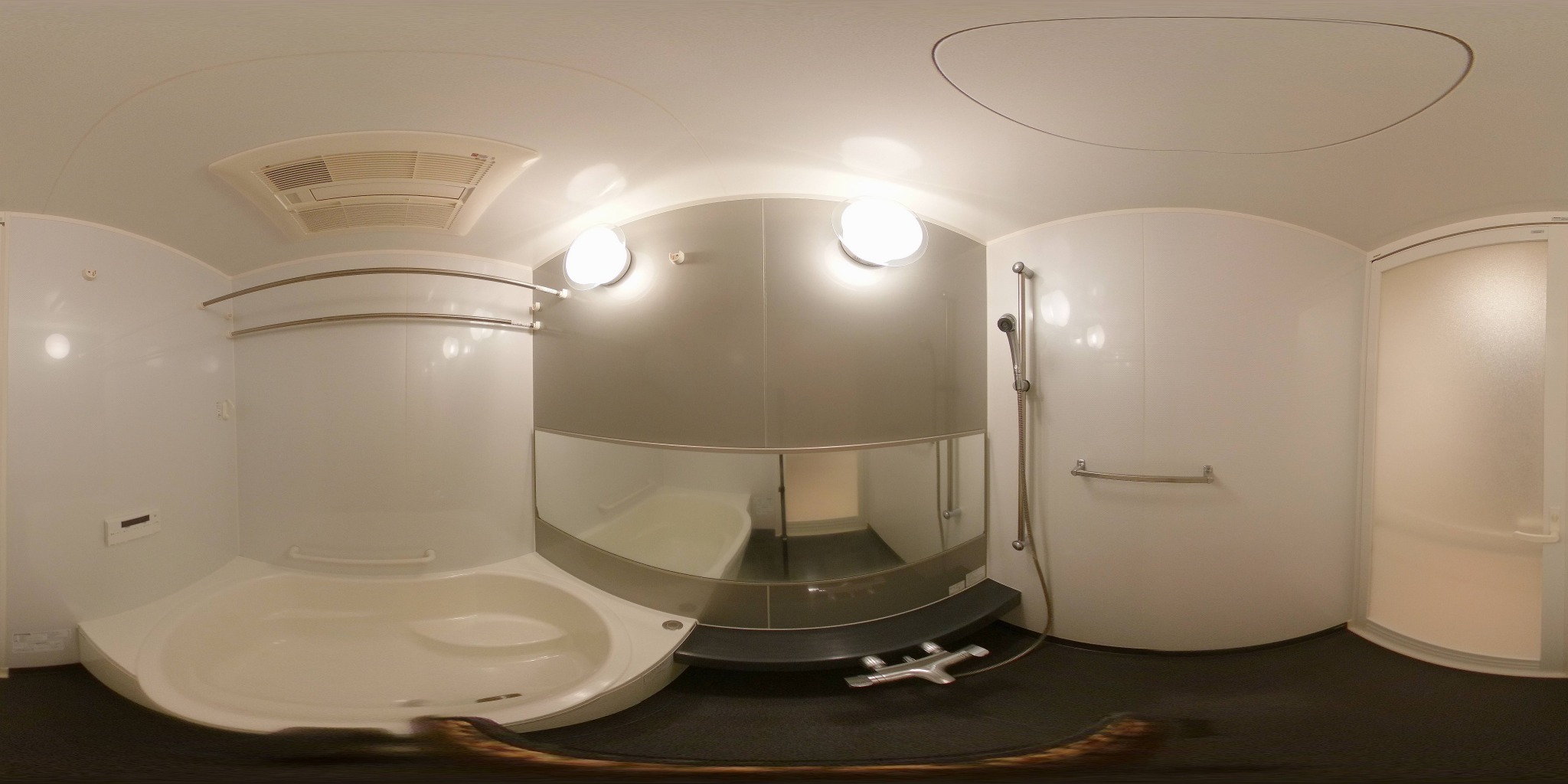 バス・シャワールーム