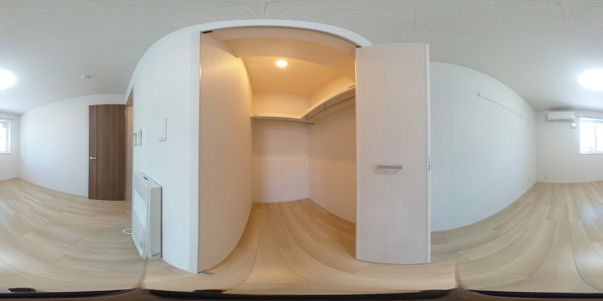 ウォークインクローゼット