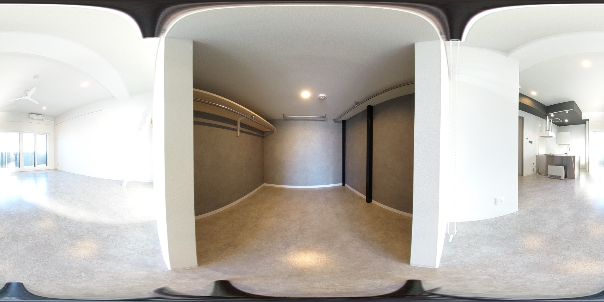 ウォークインクローゼット