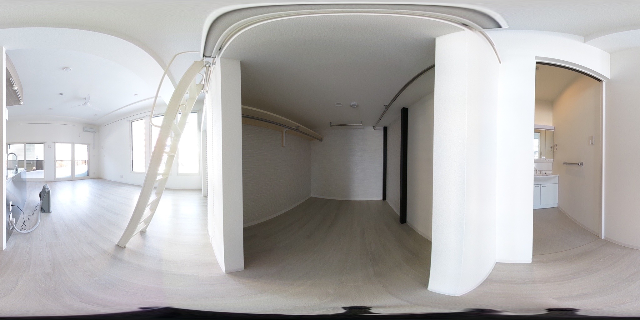 ウォークインクローゼット