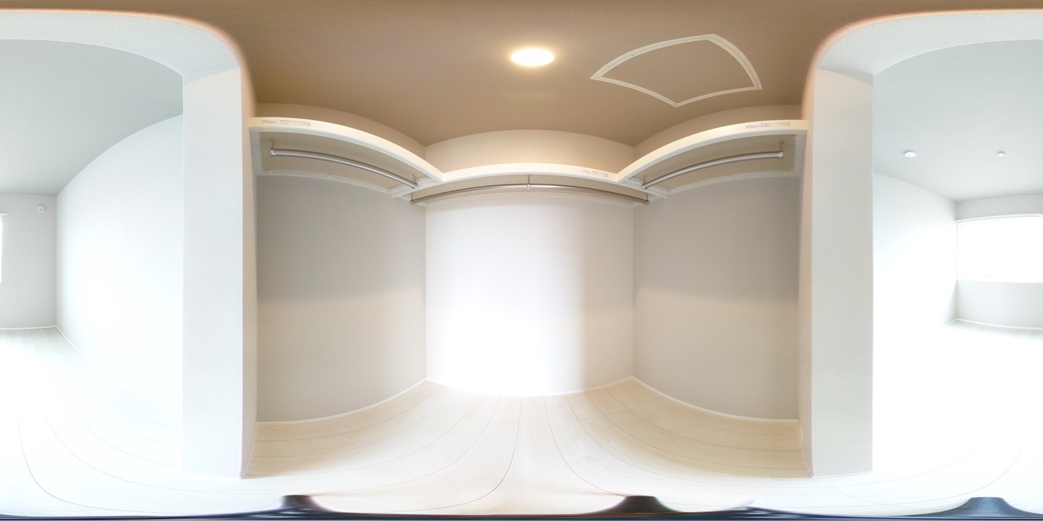 ウォークインクローゼット