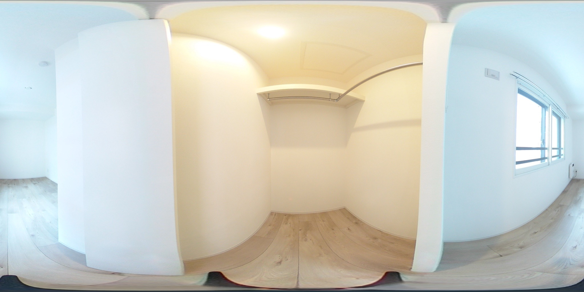 ウォークインクローゼット