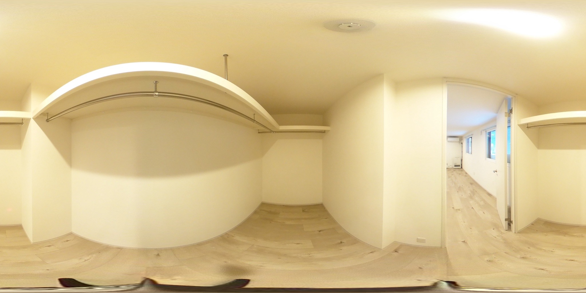 ウォークインクローゼット