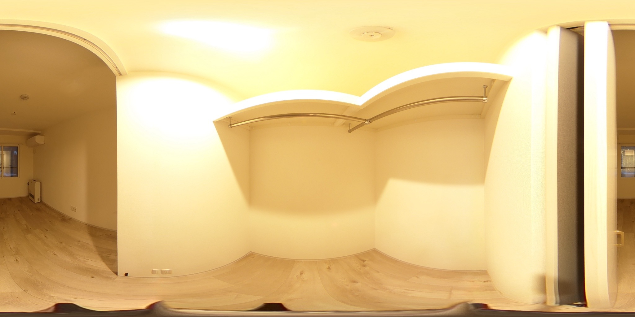 ウォークインクローゼット