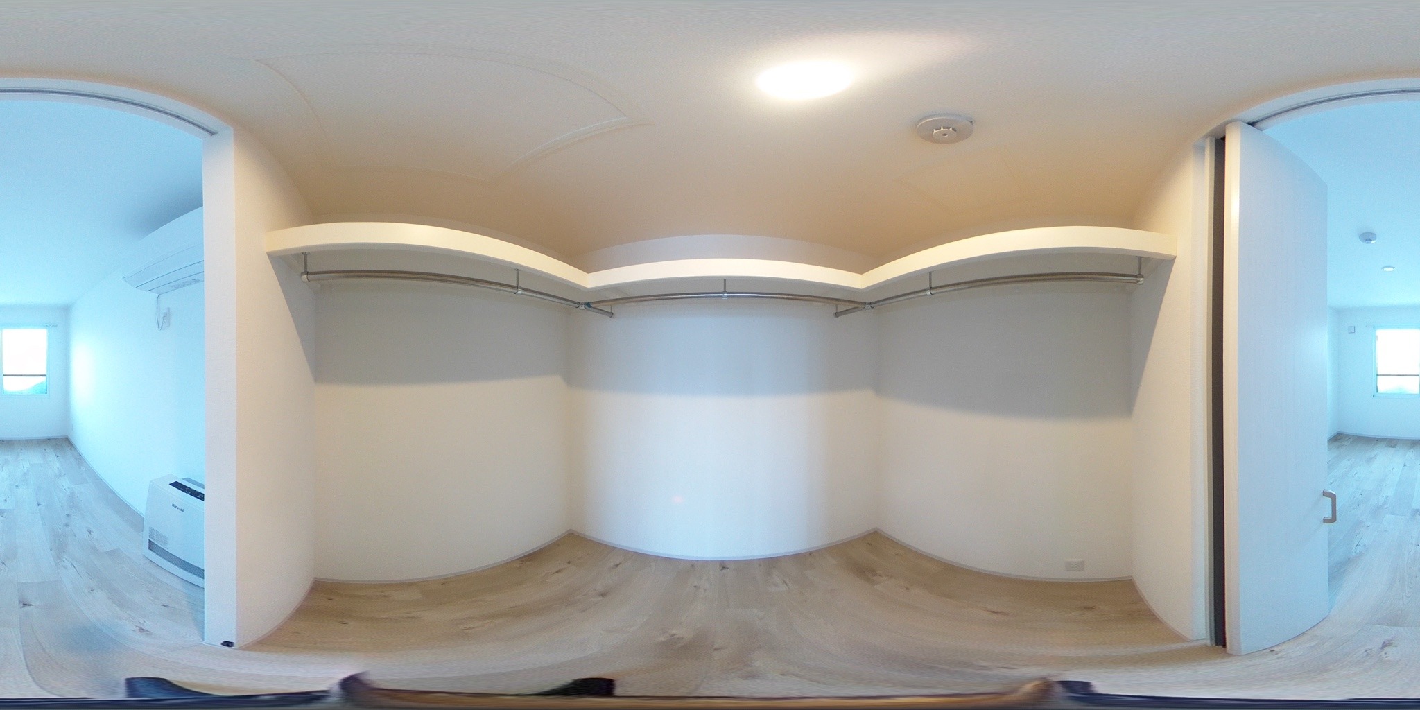 ウォークインクローゼット