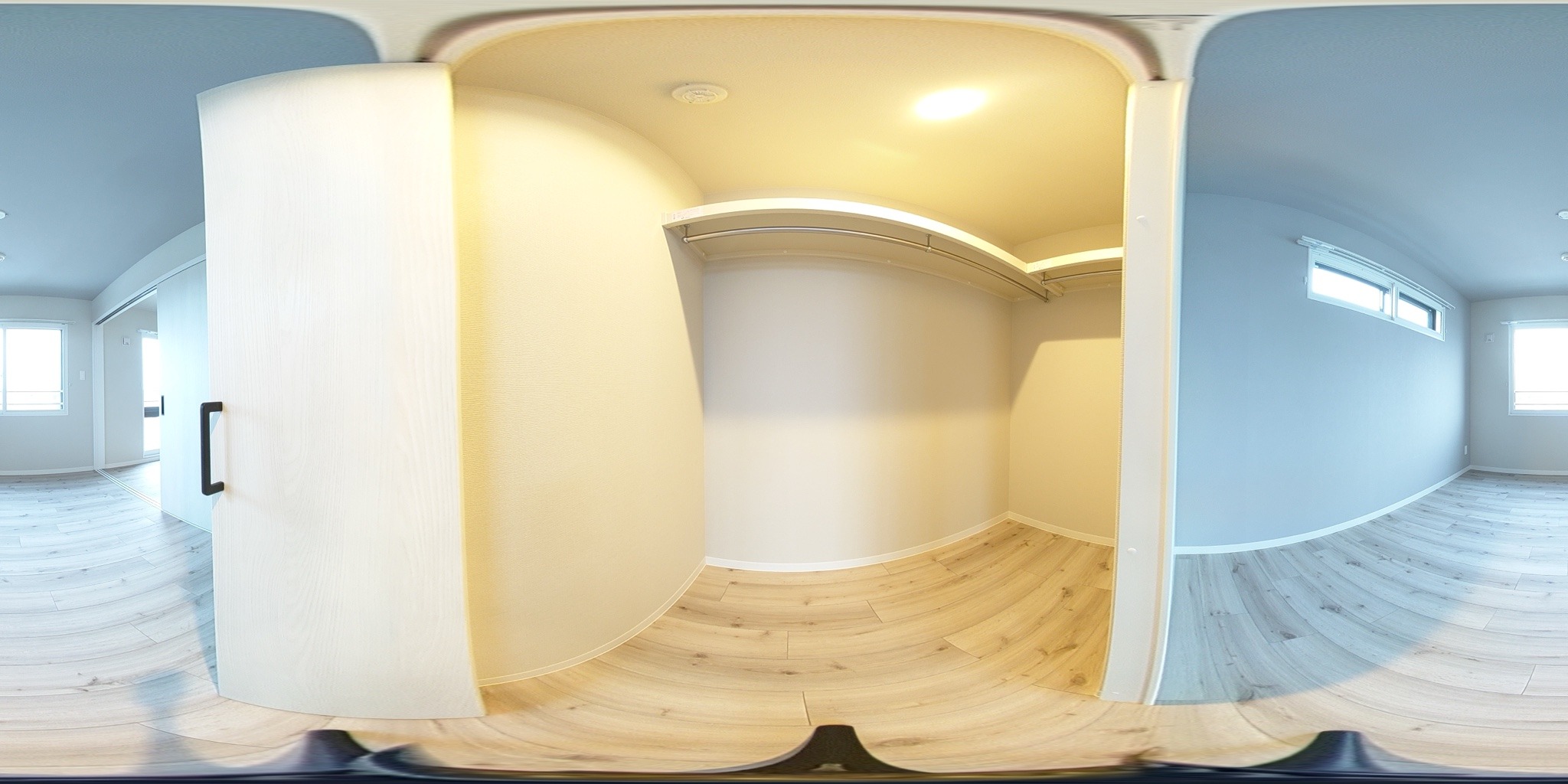 ウォークインクローゼット