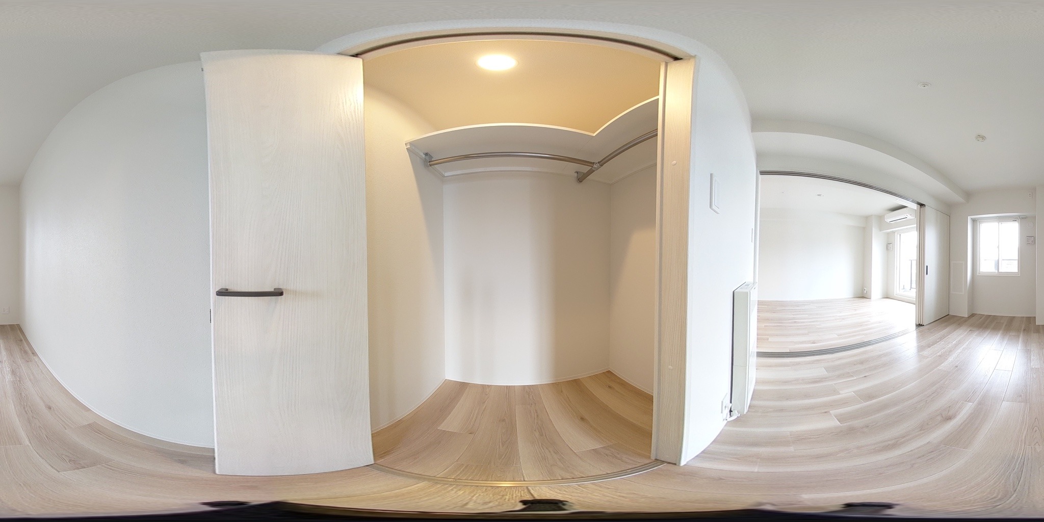 ウォークインクローゼット