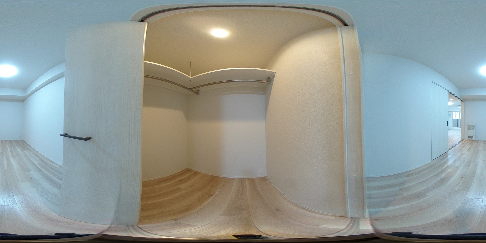 ウォークインクローゼット