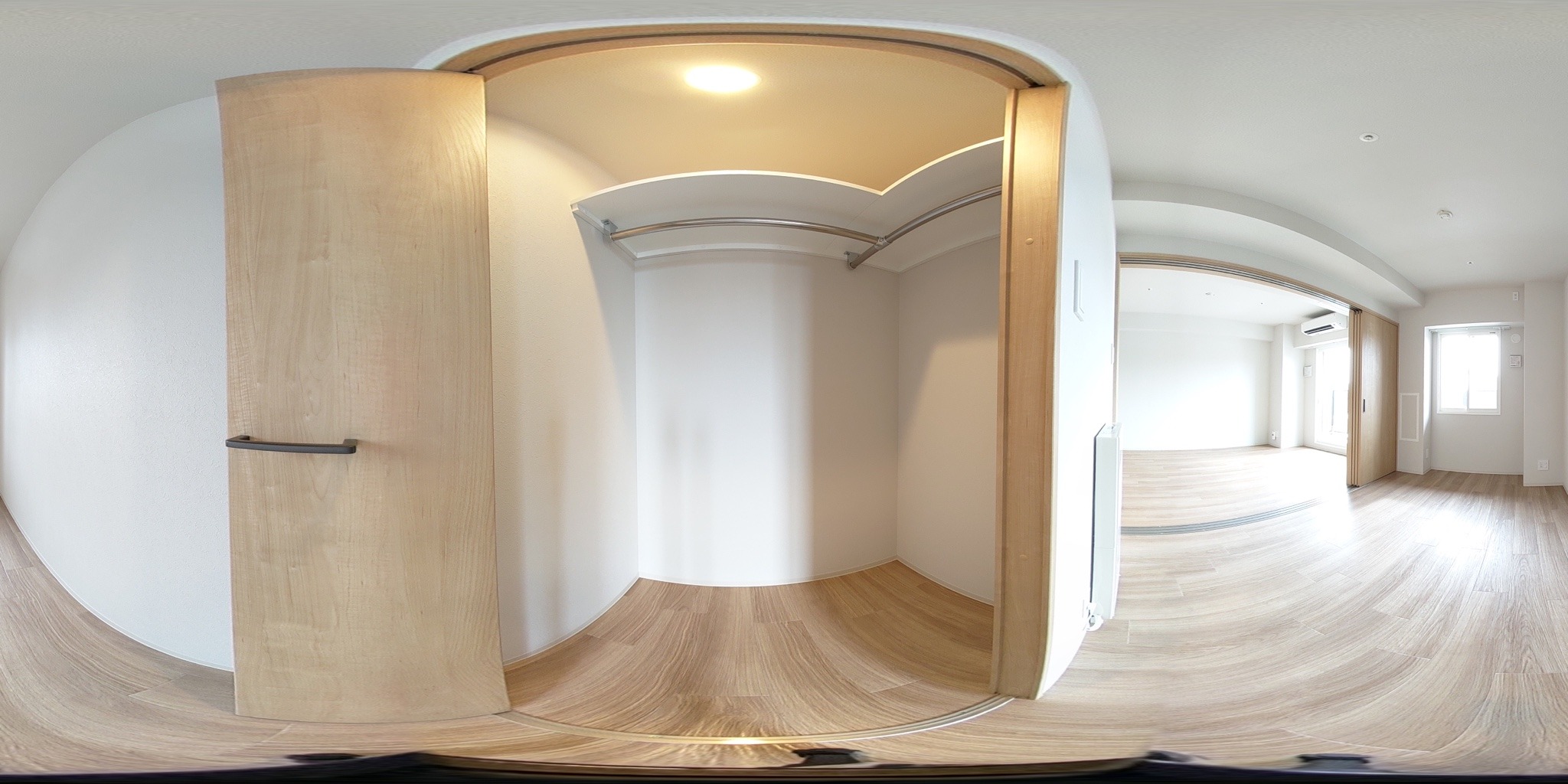 ウォークインクローゼット