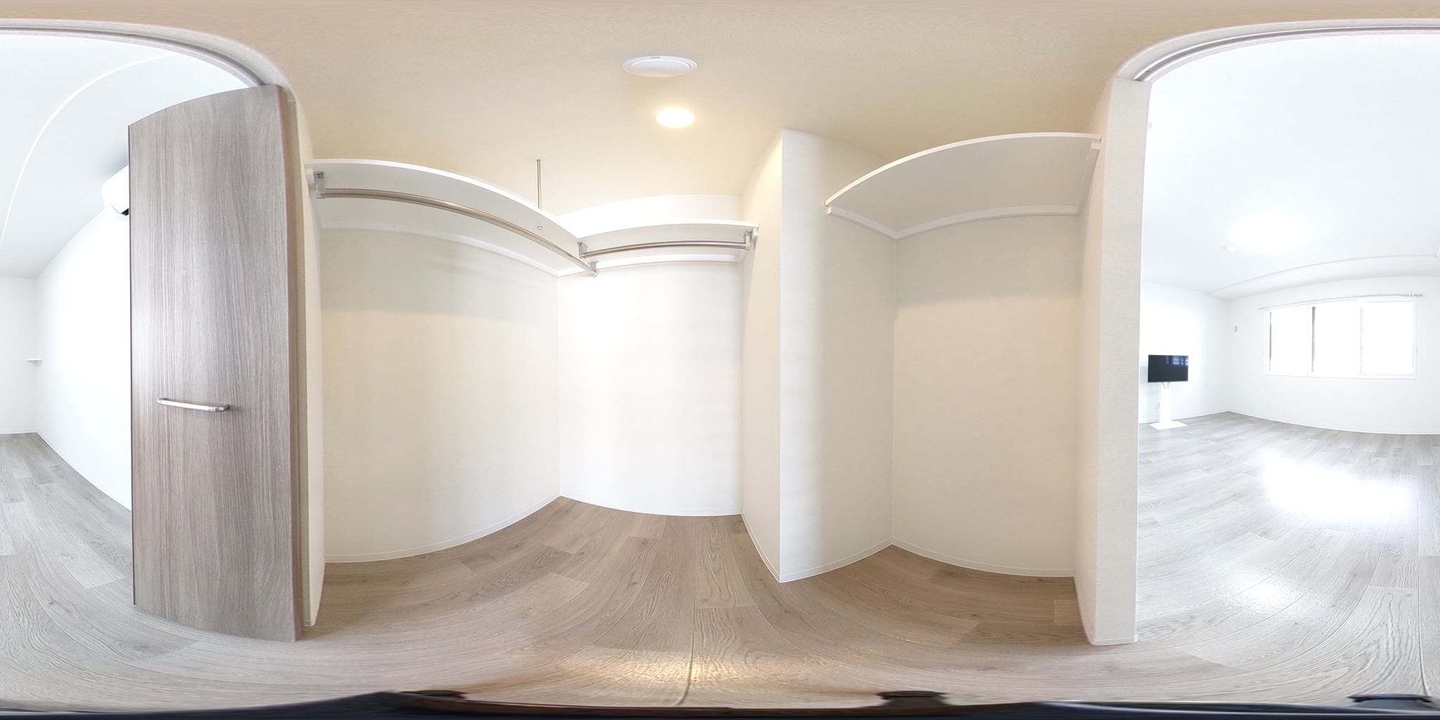 ウォークインクローゼット