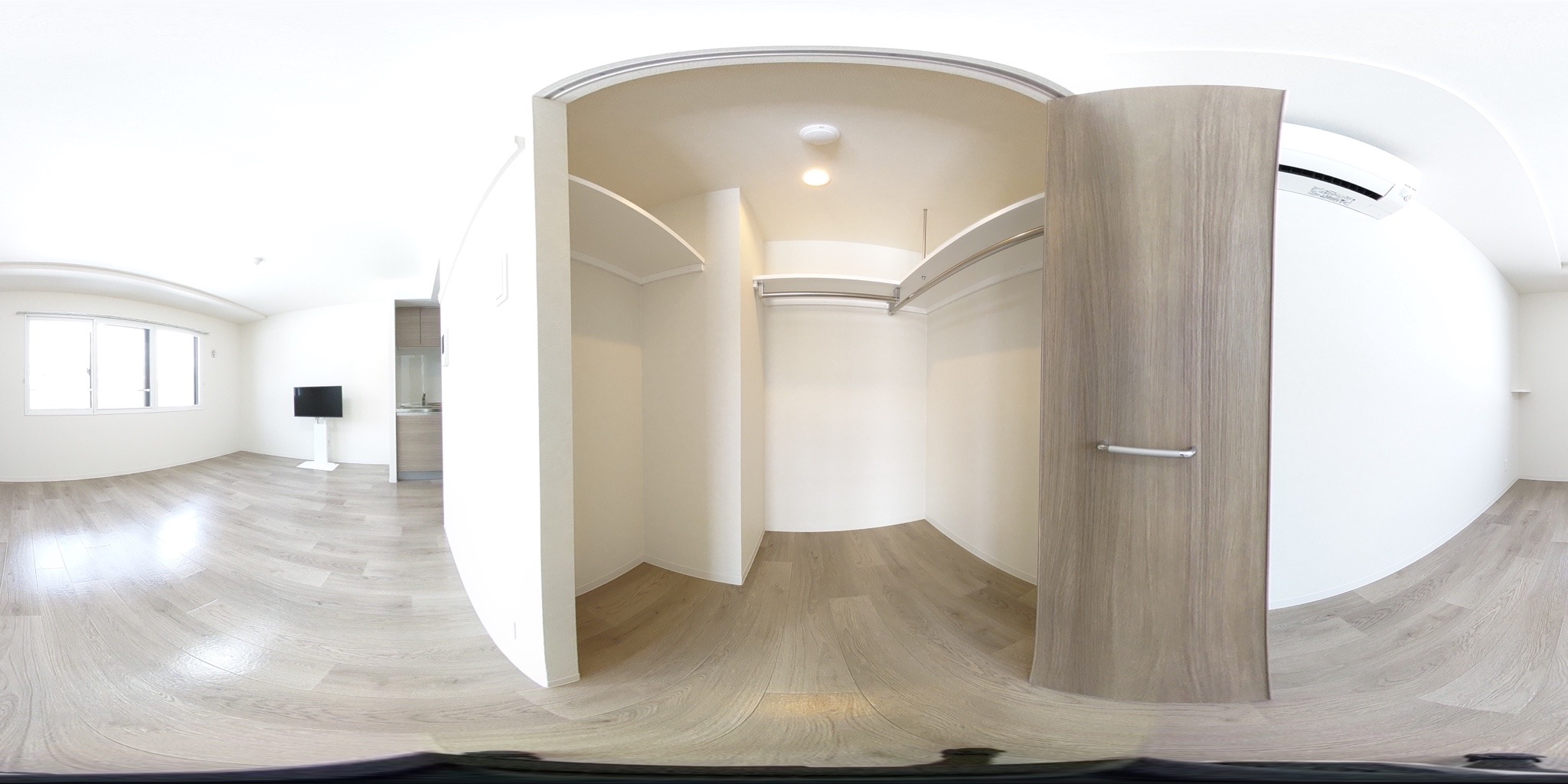 ウォークインクローゼット