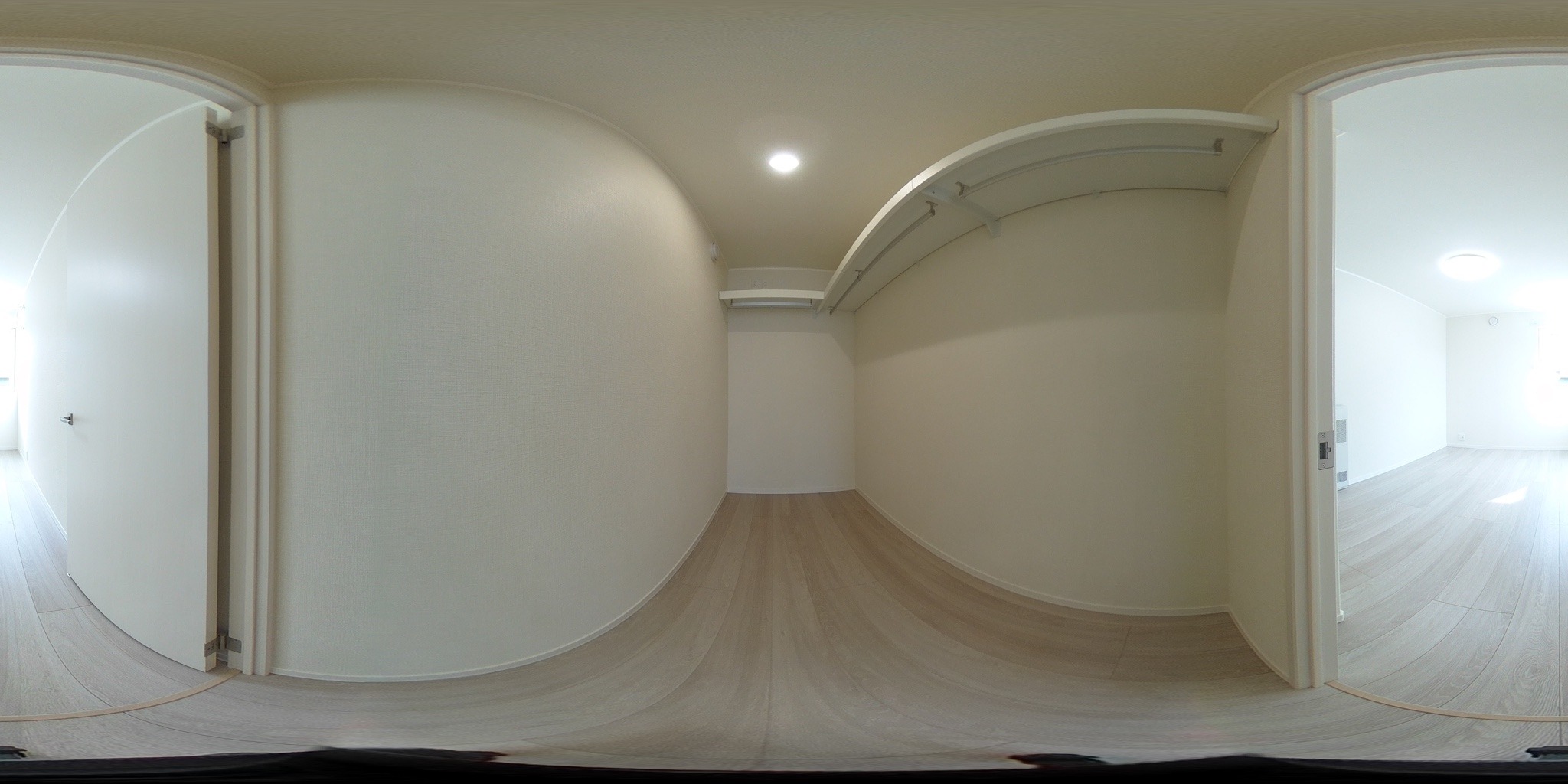 ウォークインクローゼット