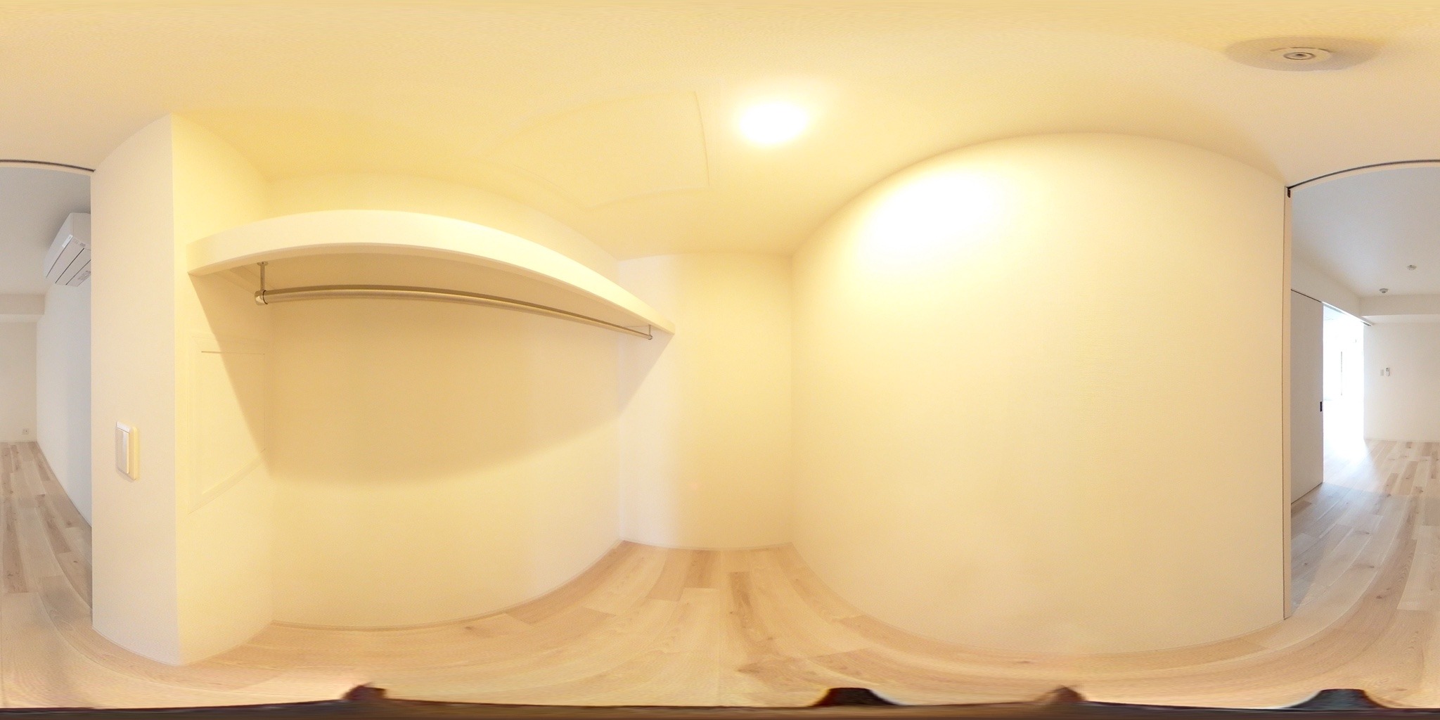 ウォークインクローゼット