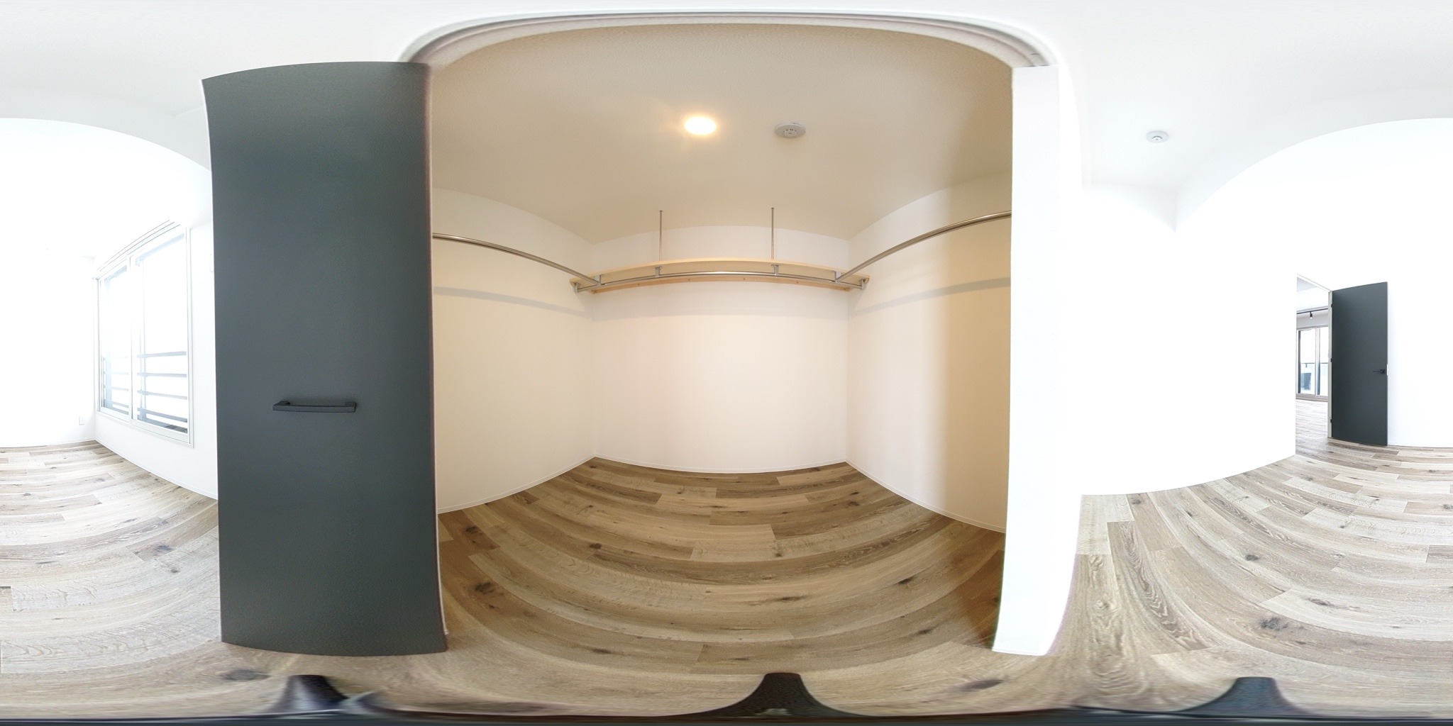 ウォークインクローゼット