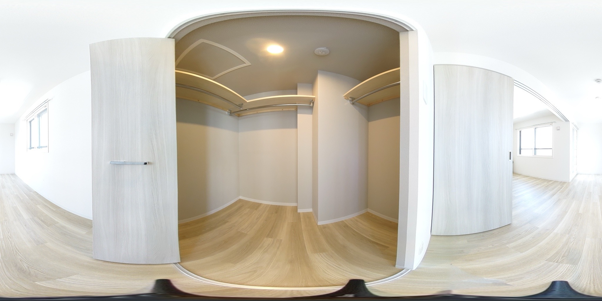 ウォークインクローゼット