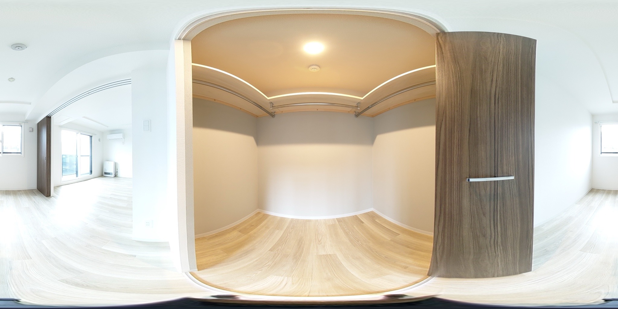 ウォークインクローゼット