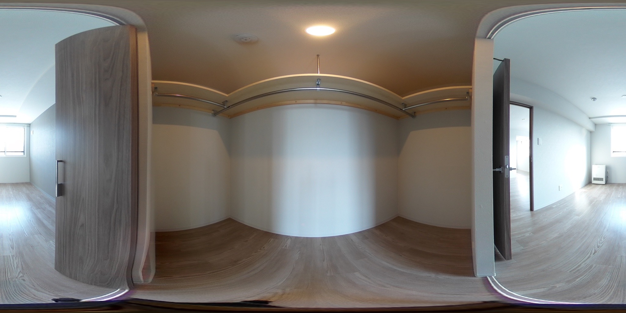 ウォークインクローゼット