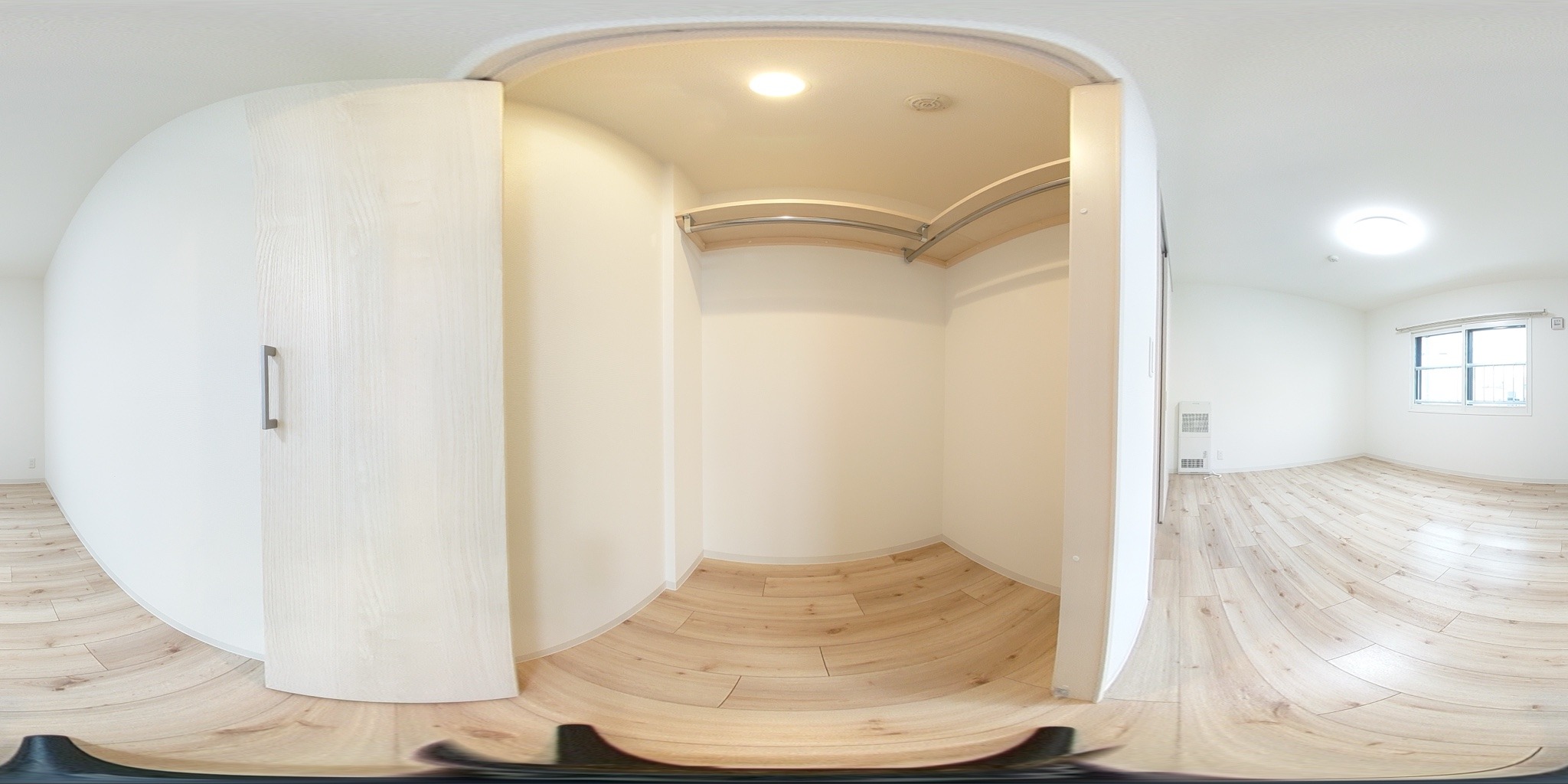 ウォークインクローゼット