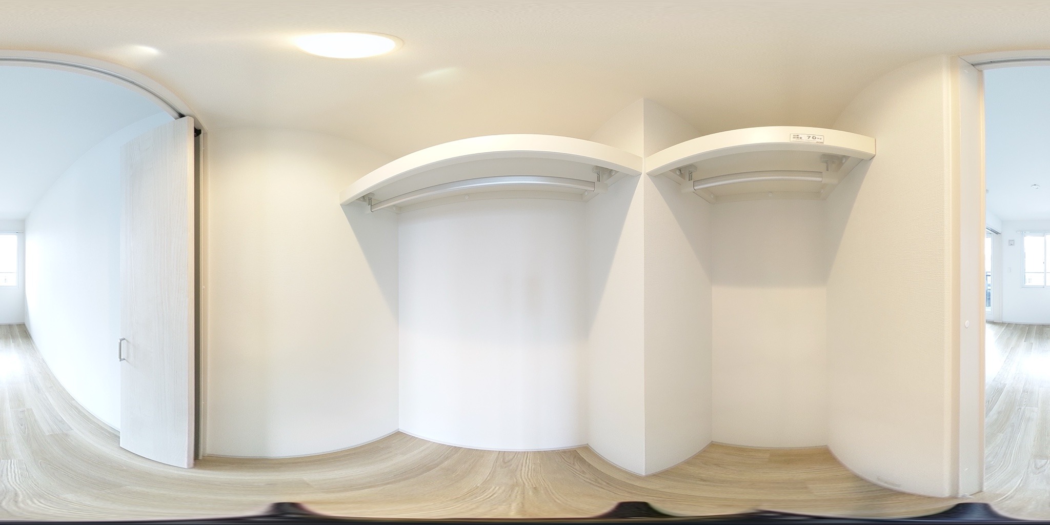 ウォークインクローゼット