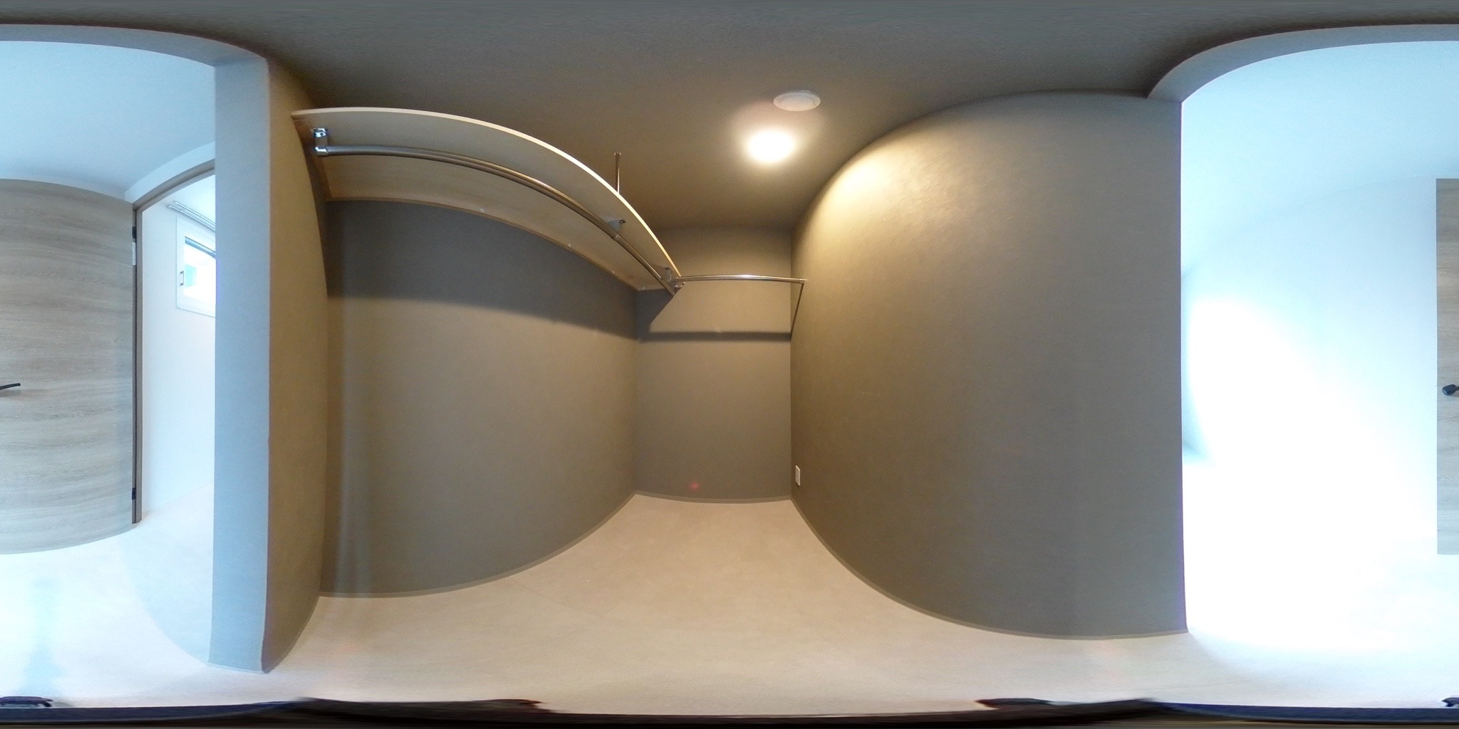 ウォークインクローゼット