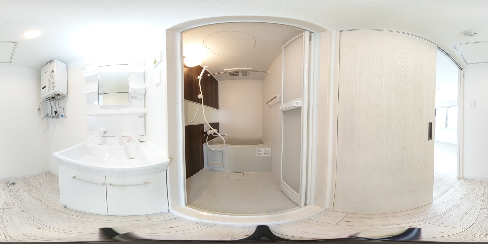 バス・シャワールーム