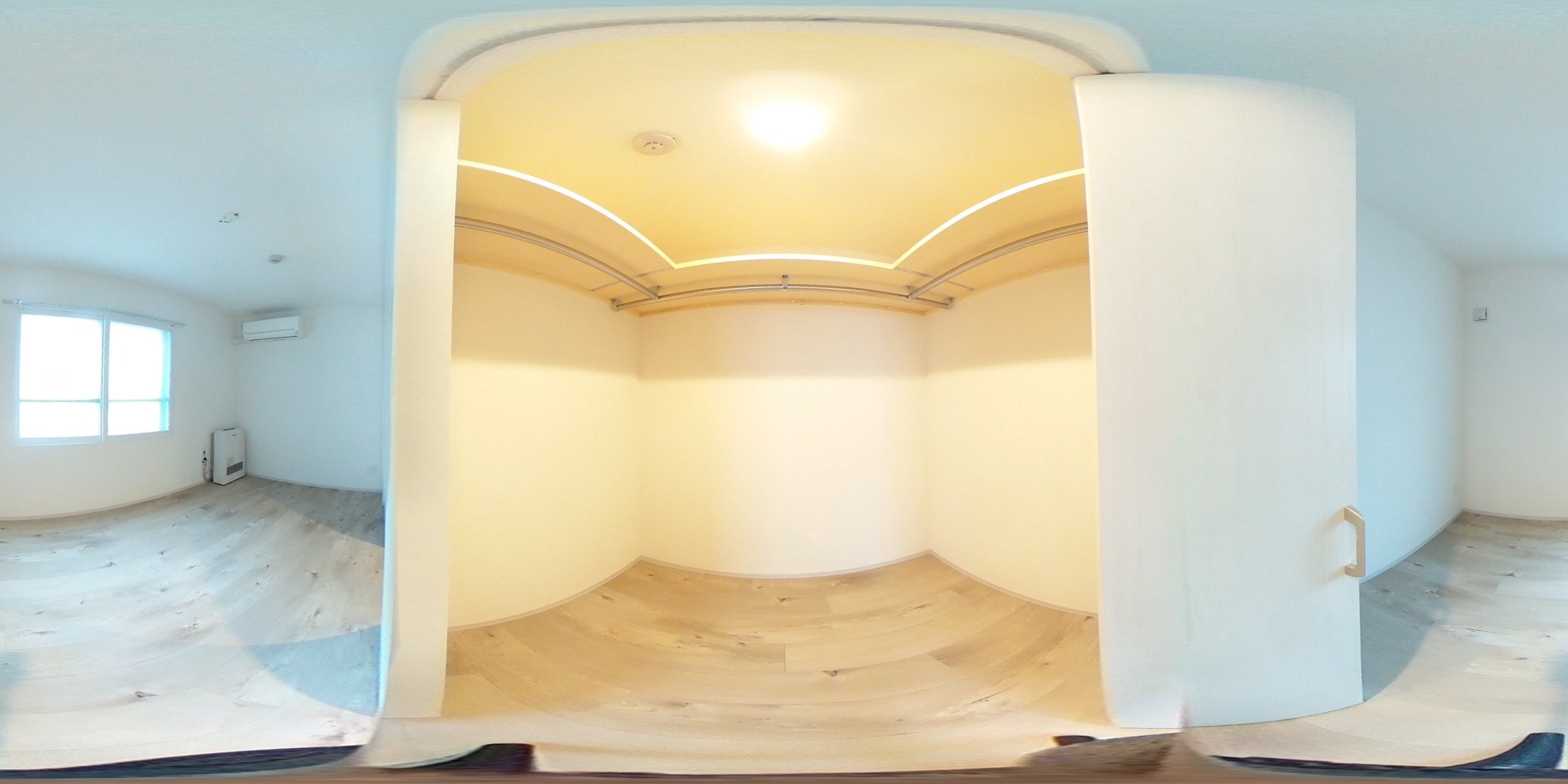 ウォークインクローゼット