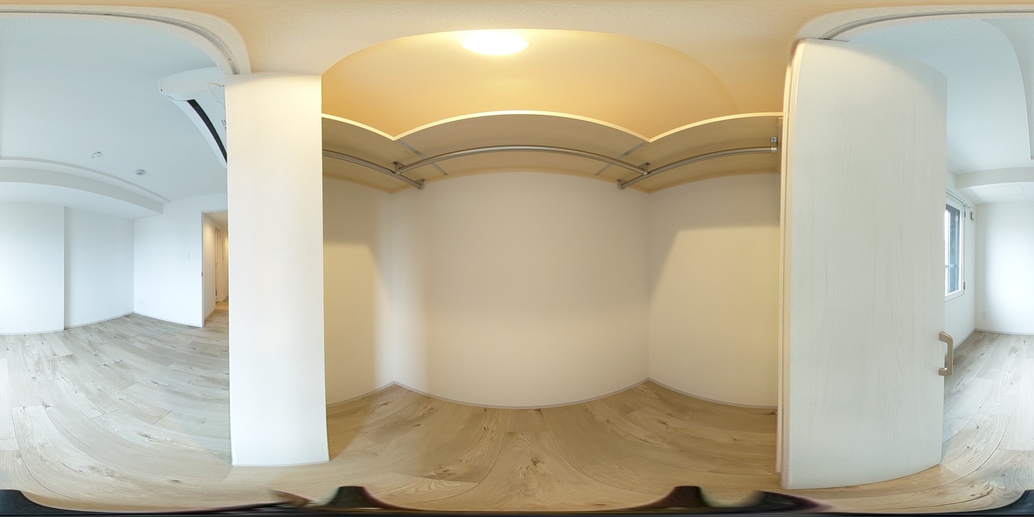 ウォークインクローゼット