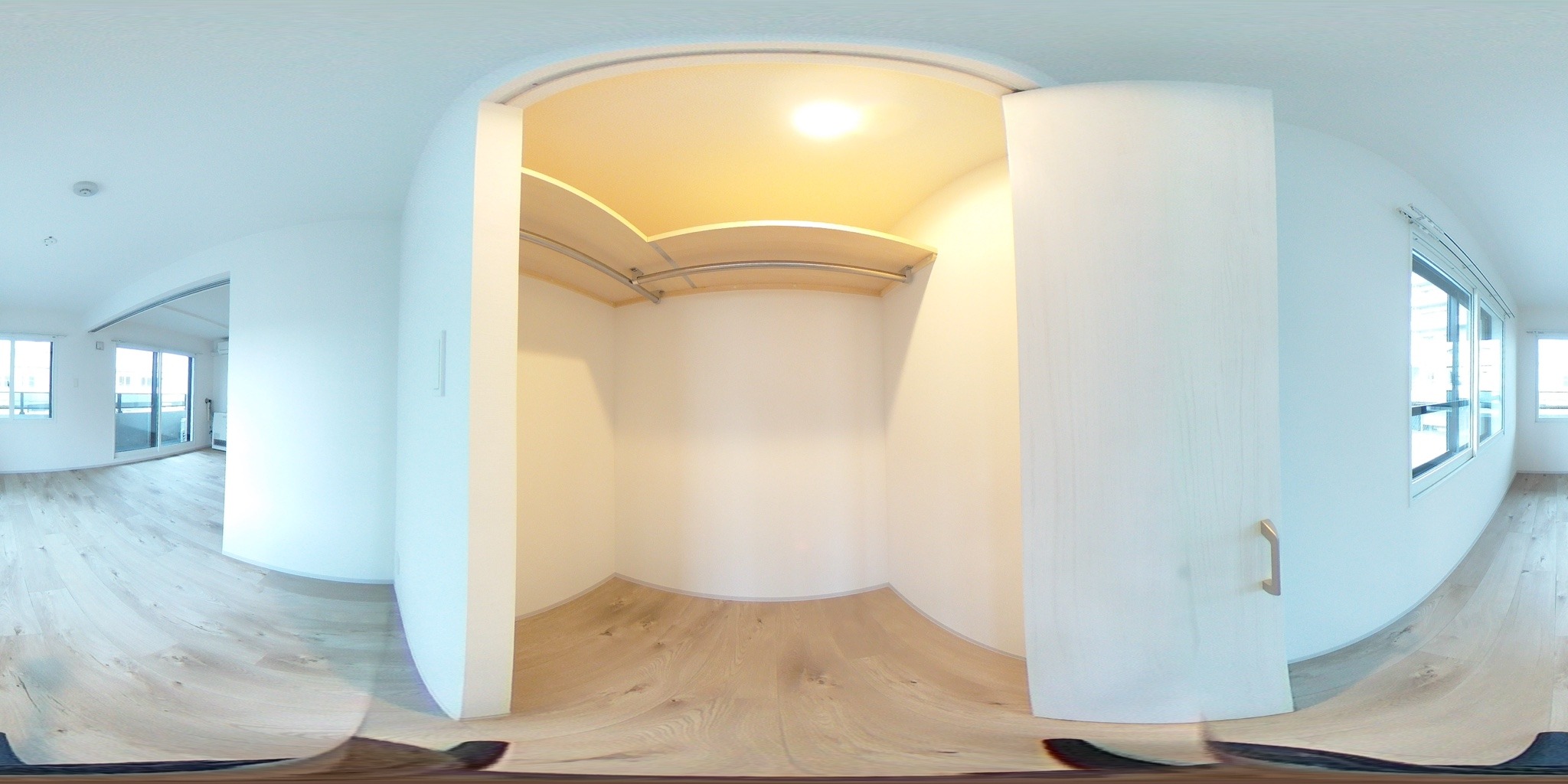 ウォークインクローゼット