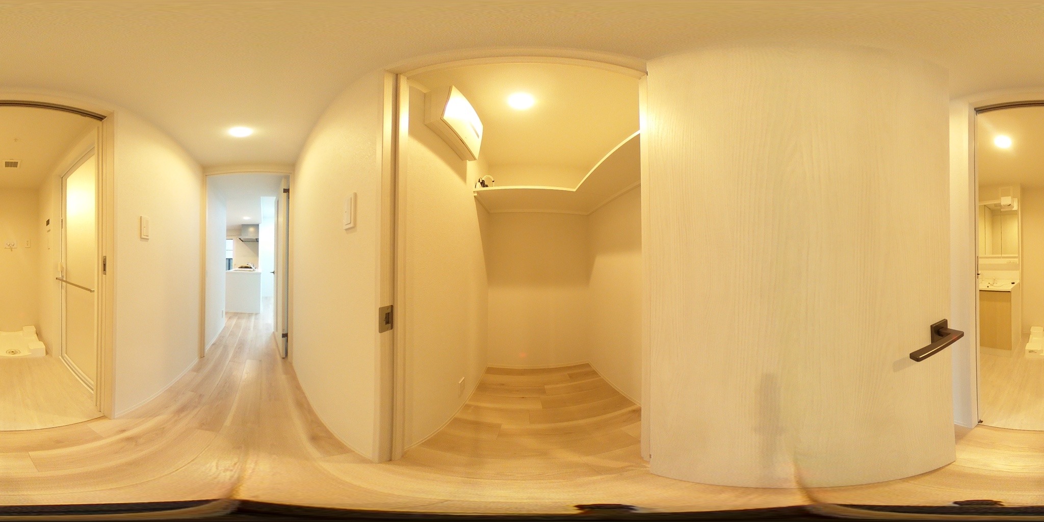 ウォークインクローゼット